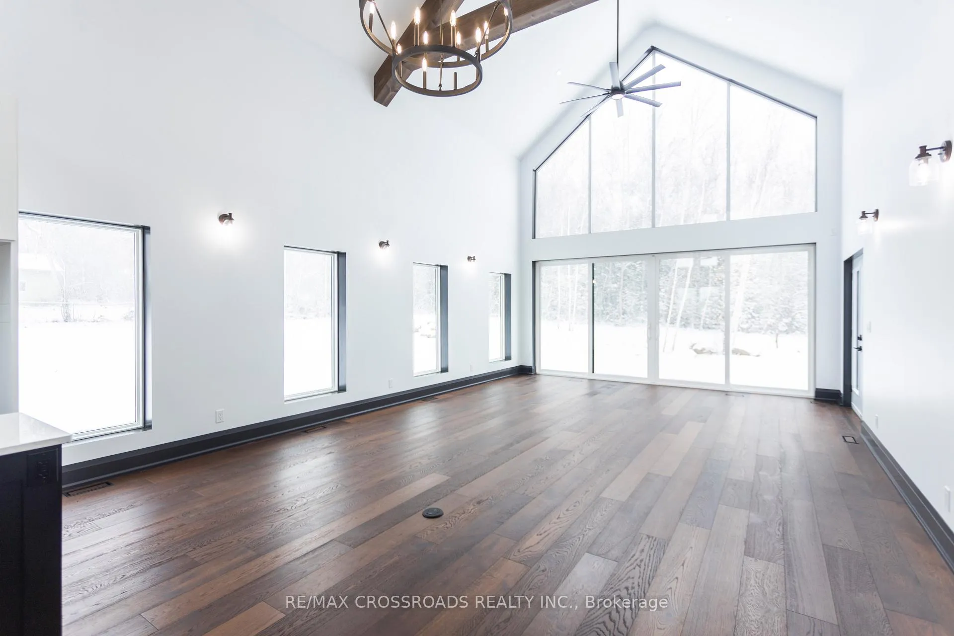 Photo 5 of 637 View Lake Road, Scugog, Rural Scugog — HOMEH