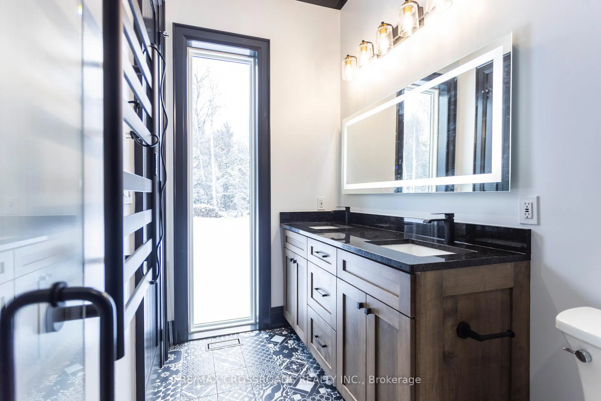 Photo 20 of 637 View Lake Road, Scugog, Rural Scugog — HOMEH