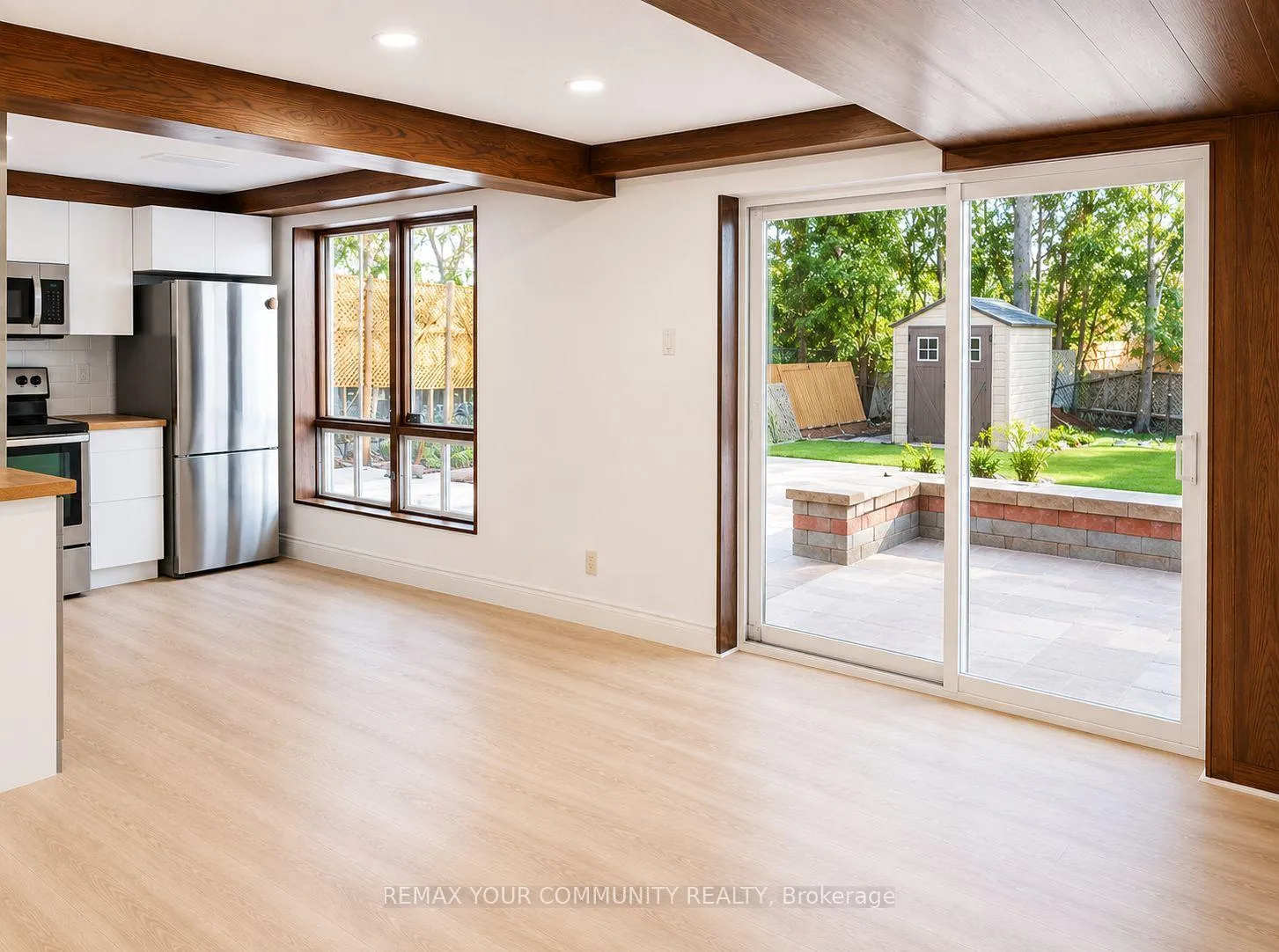 Photo 4 of Unit W/O Lower Unit, 126 Simonston Boulevard, Markham, German Mills — HOMEH