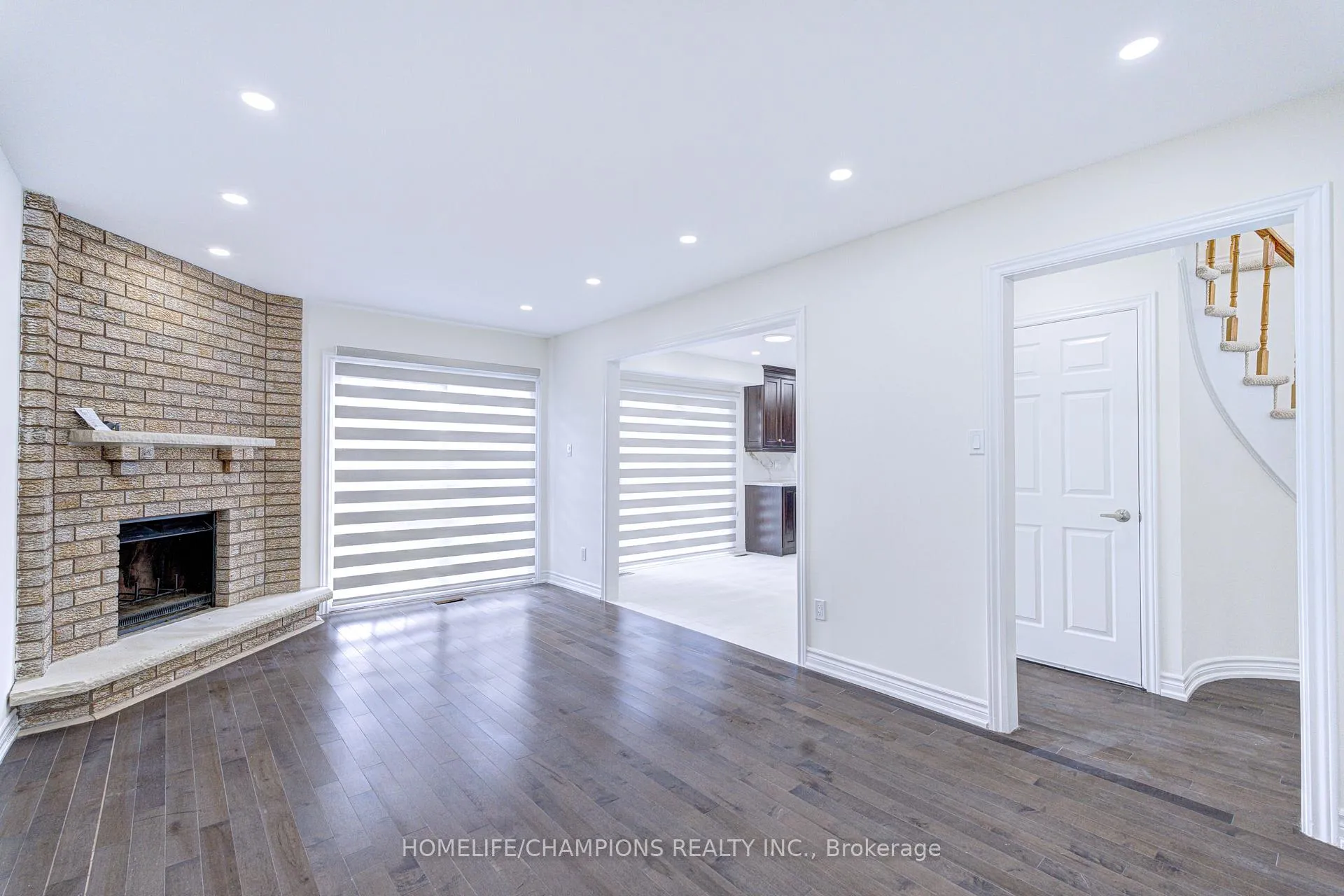 Photo 4 of 47 Randall Avenue, Markham, Milliken Mills East — HOMEH