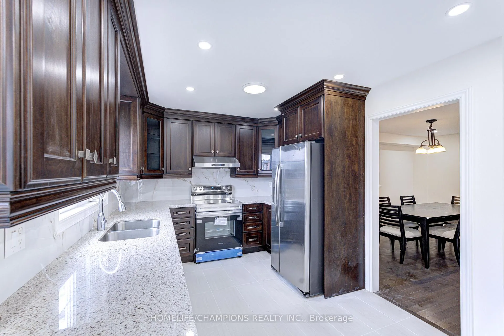 Photo 6 of 47 Randall Avenue, Markham, Milliken Mills East — HOMEH