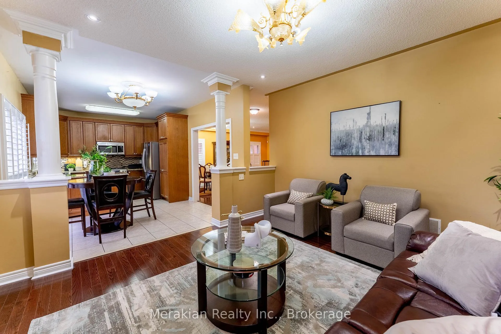 Photo 11 of 64 Executive Court, Brampton, Sandringham-Wellington North — HOMEH
