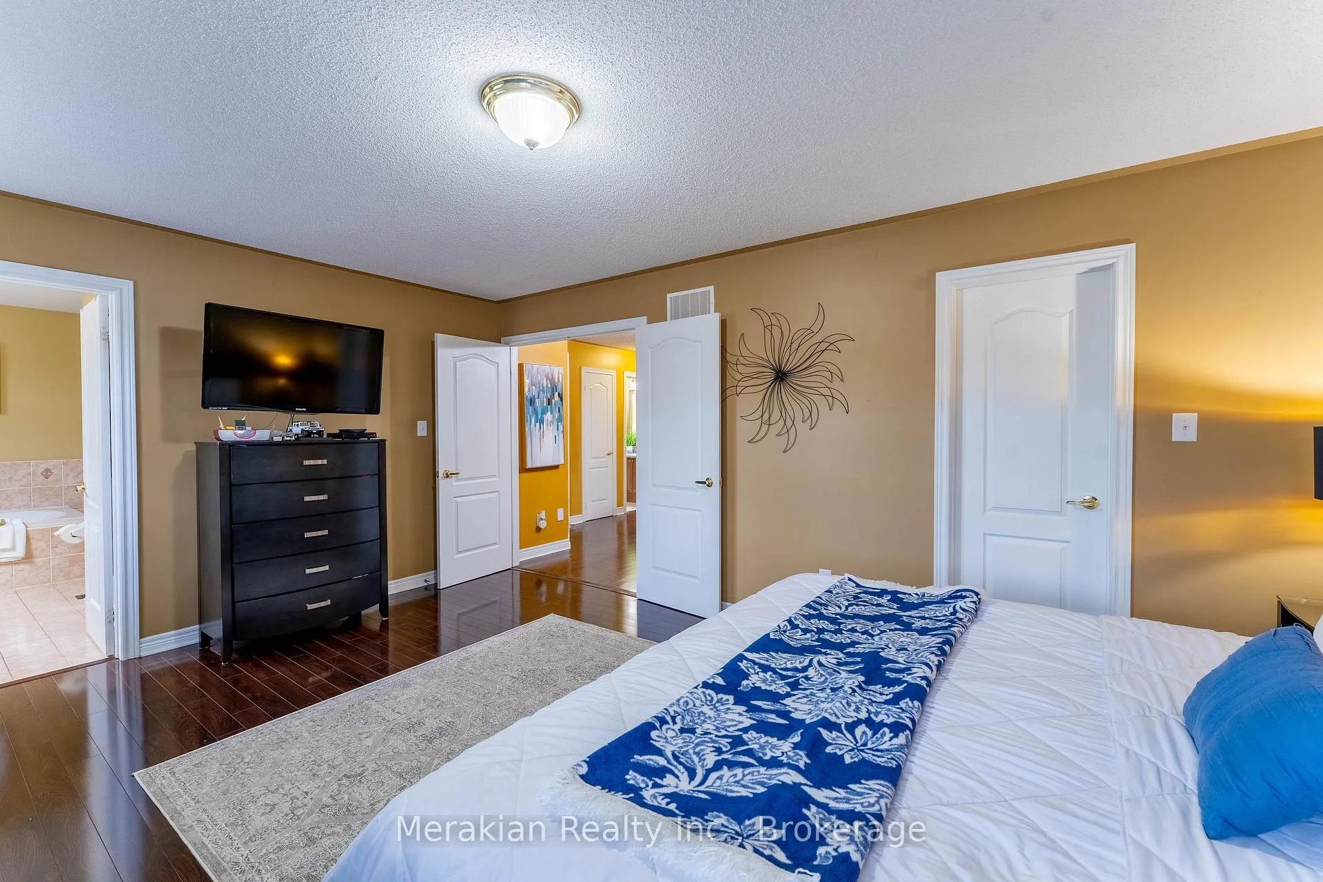 Photo 15 of 64 Executive Court, Brampton, Sandringham-Wellington North — HOMEH