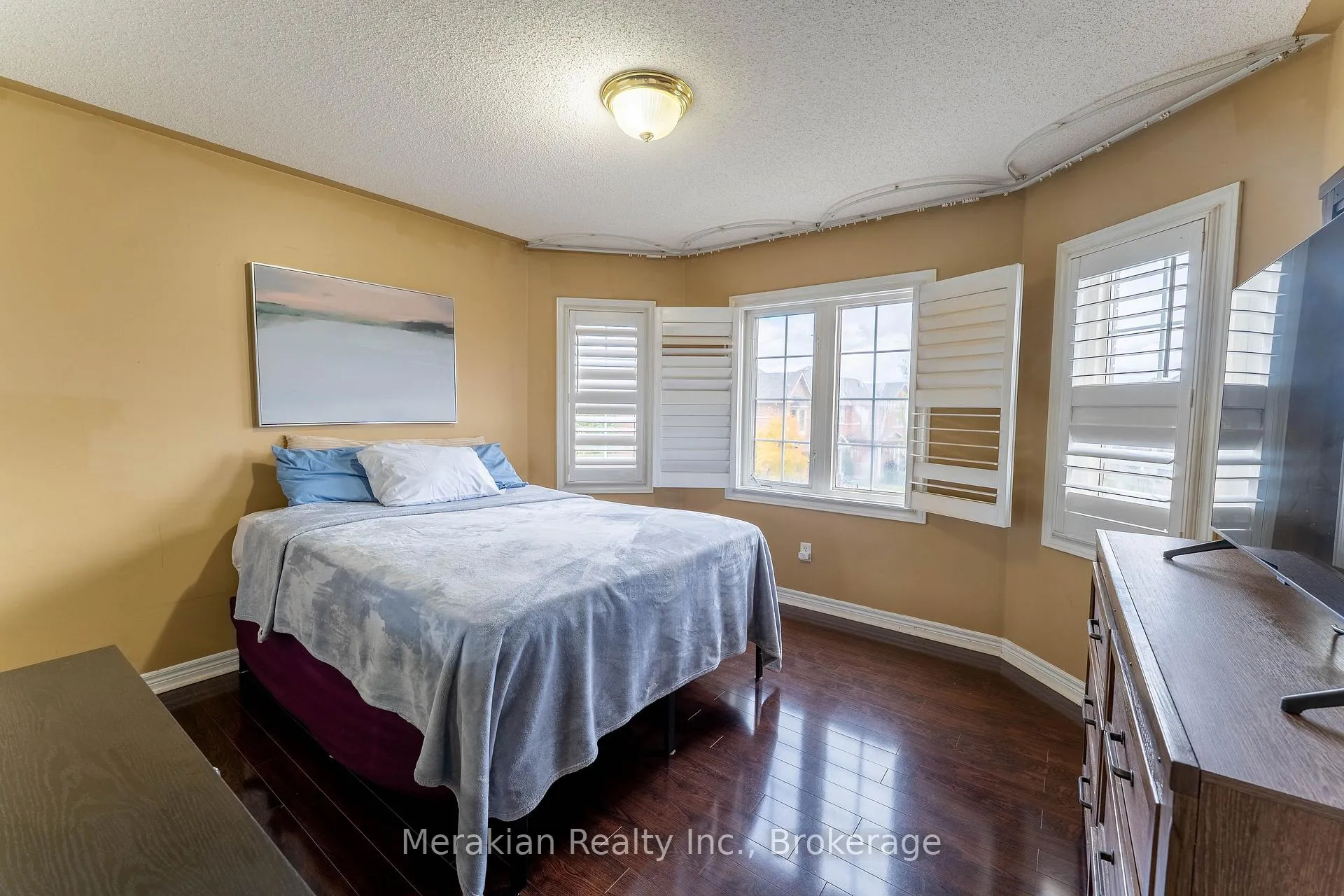 Photo 22 of 64 Executive Court, Brampton, Sandringham-Wellington North — HOMEH