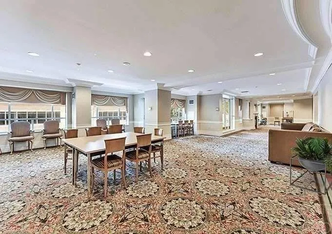 Photo 4 of Unit 310, 887 Bay Street, Toronto, Bay Street Corridor — HOMEH