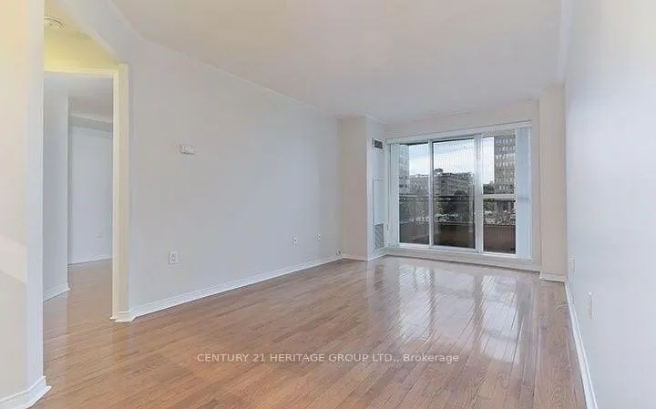 Photo 9 of Unit 310, 887 Bay Street, Toronto, Bay Street Corridor — HOMEH