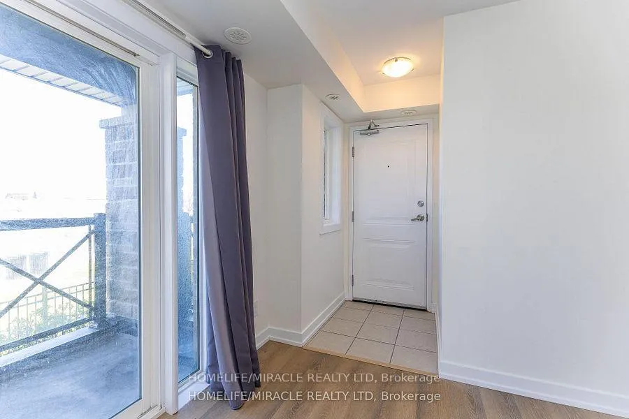 Photo 5 of Unit 514, 30 Dunsheath Way, Markham, Cornell — HOMEH
