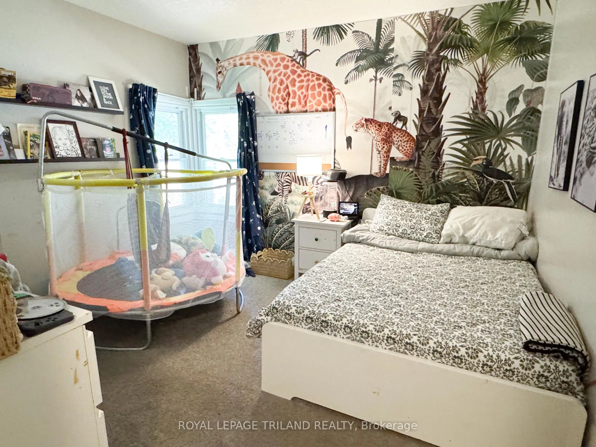 Photo 11 of 100 Sunset Drive, St. Thomas — HOMEH