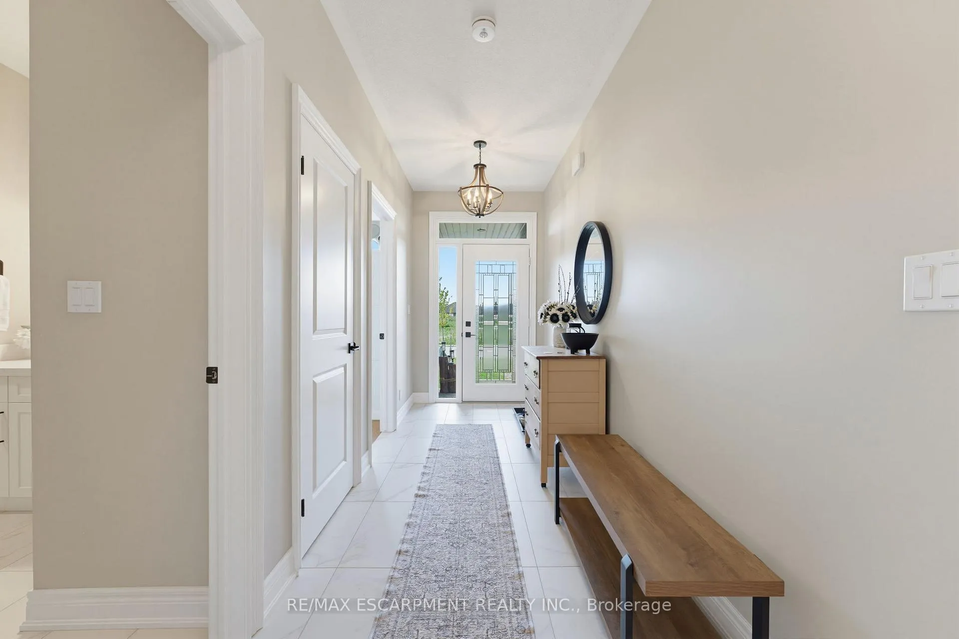 Photo 9 of 131 Craddock Boulevard, Haldimand — HOMEH