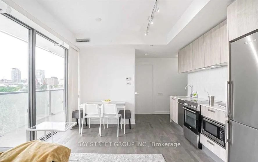Photo 13 of Unit 811, 57 St Joseph Street, Toronto, Bay Street Corridor — HOMEH