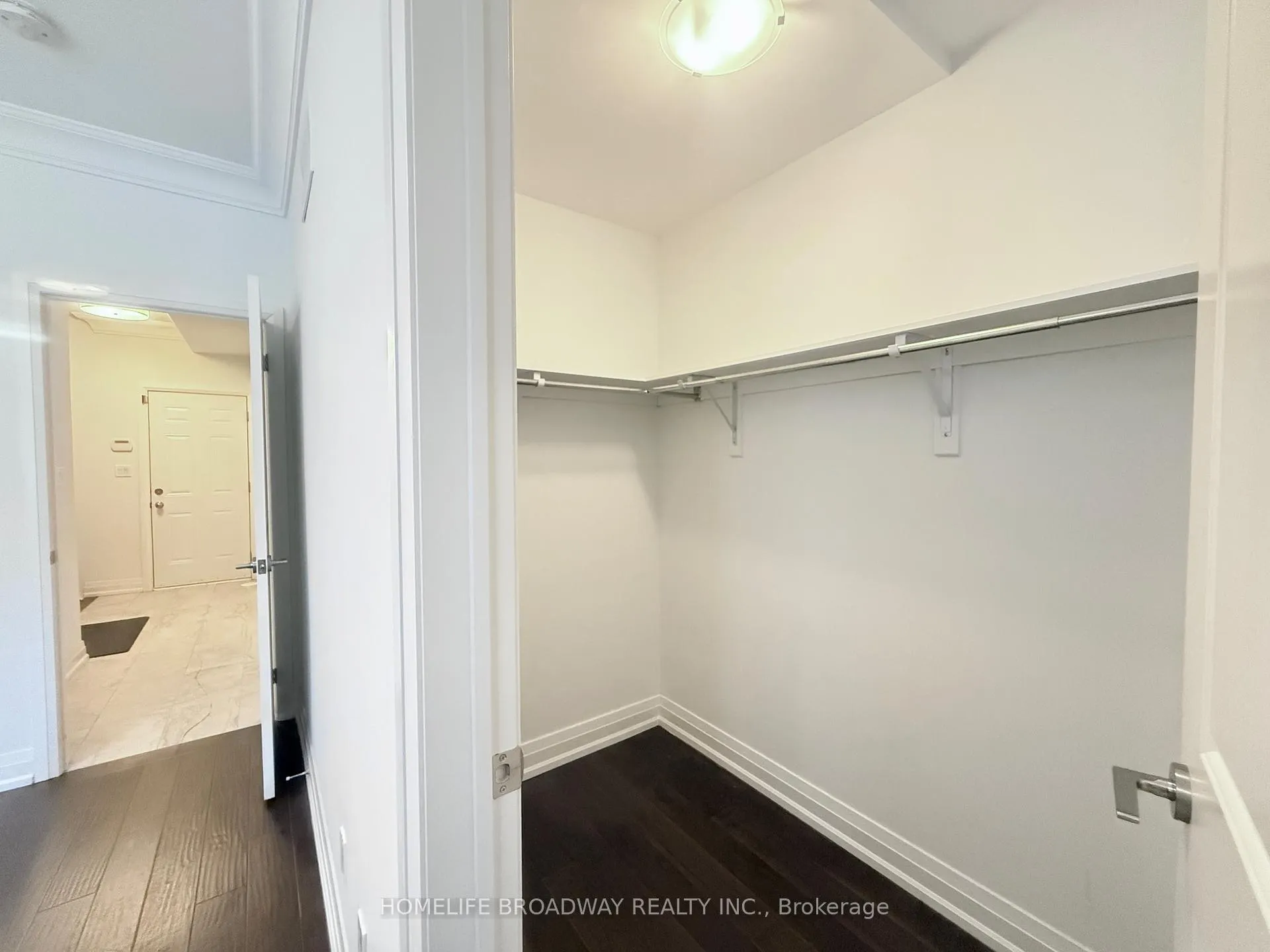 Photo 6 of 1 Miko Way, Markham, Unionville — HOMEH