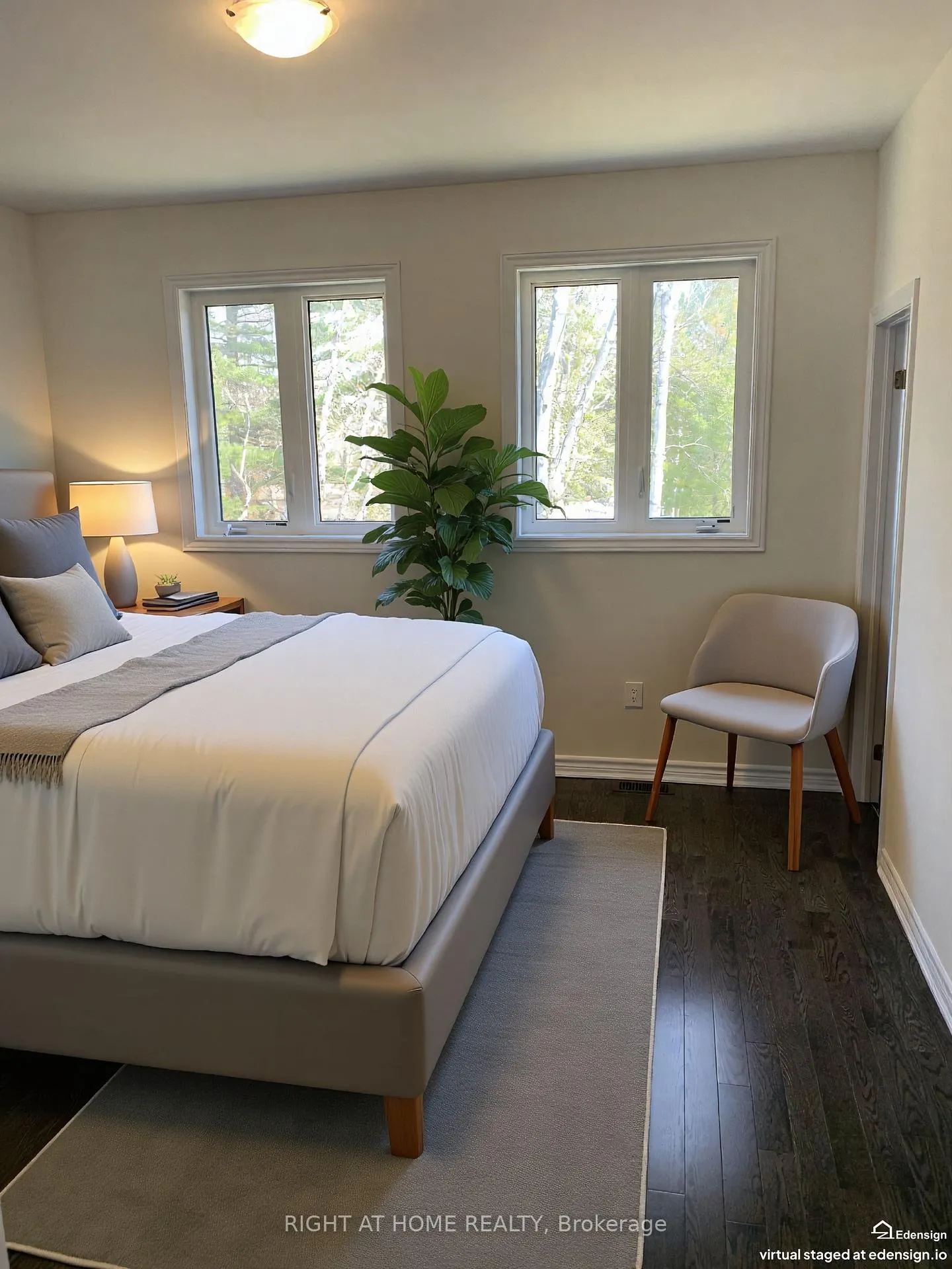 Photo 6 of 39 Farwell Avenue, Wasaga Beach — HOMEH