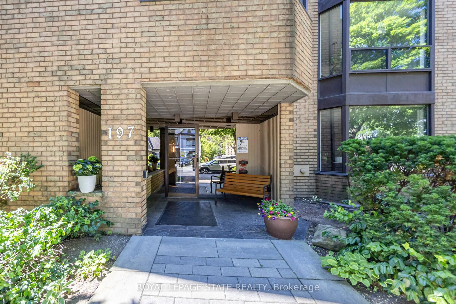 Photo 3 of Unit 503, 197 Duke Street, Hamilton, Durand — HOMEH