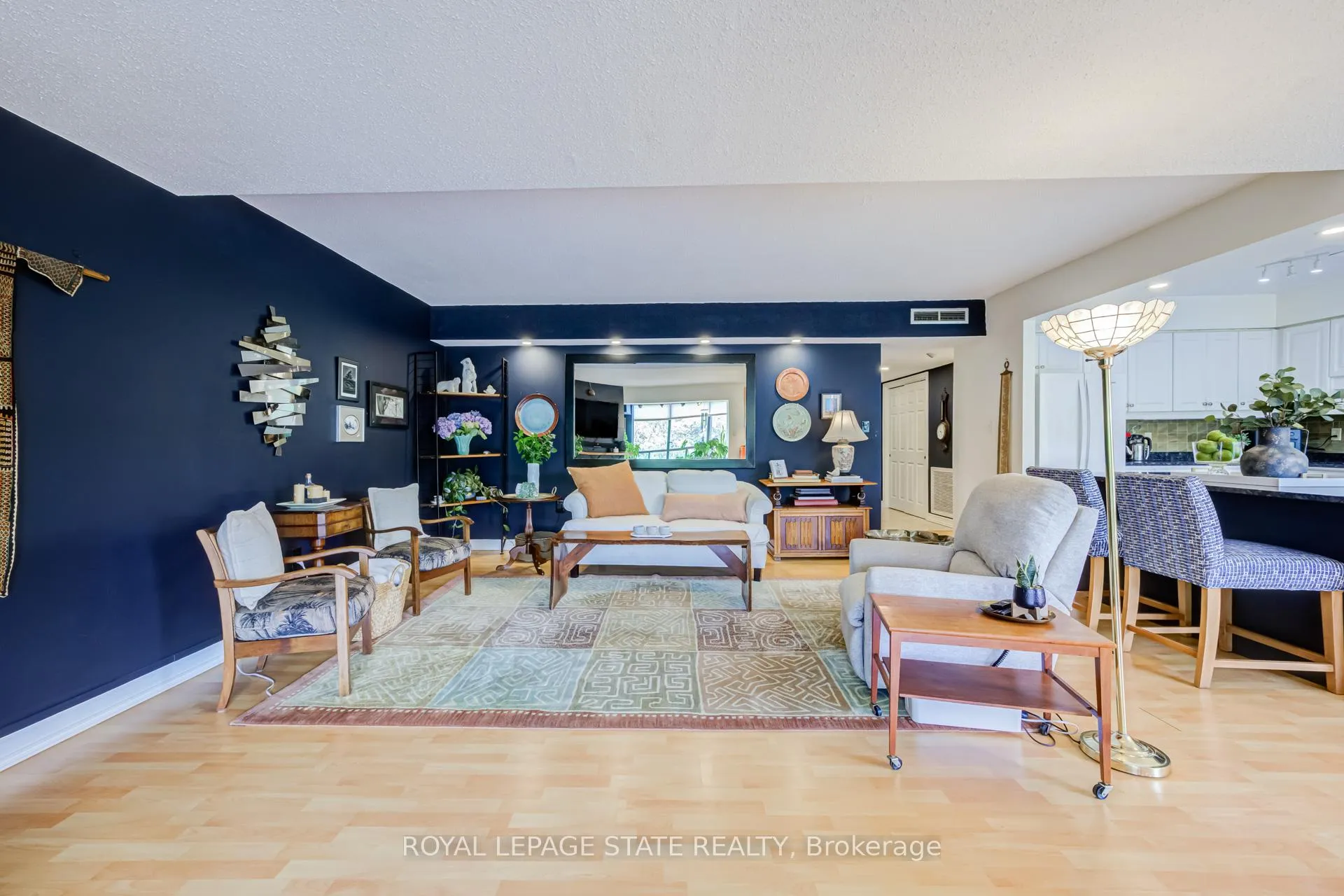 Photo 12 of Unit 503, 197 Duke Street, Hamilton, Durand — HOMEH