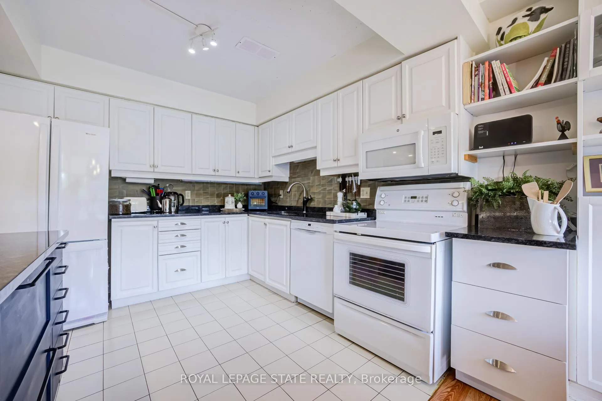 Photo 23 of Unit 503, 197 Duke Street, Hamilton, Durand — HOMEH