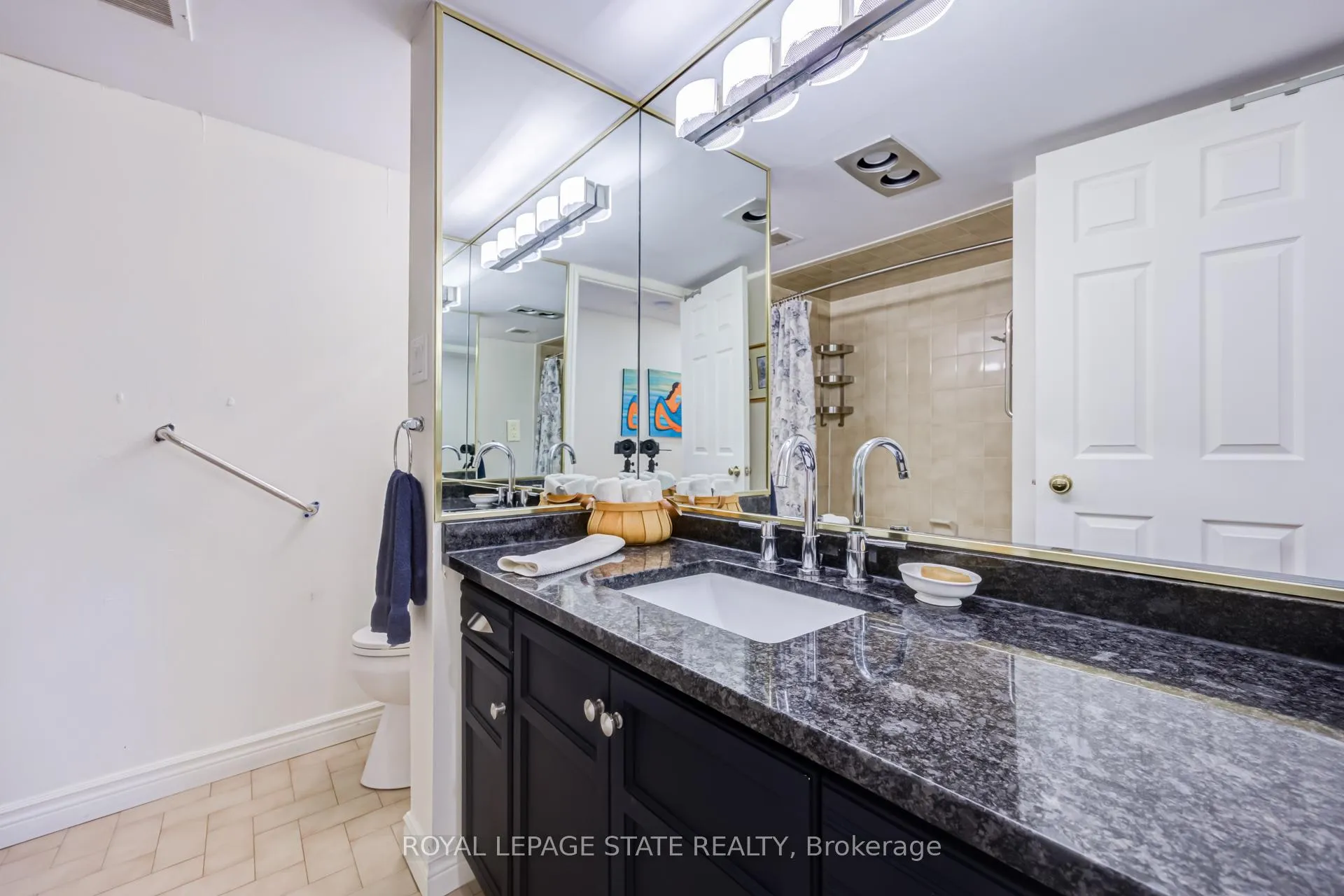 Photo 31 of Unit 503, 197 Duke Street, Hamilton, Durand — HOMEH