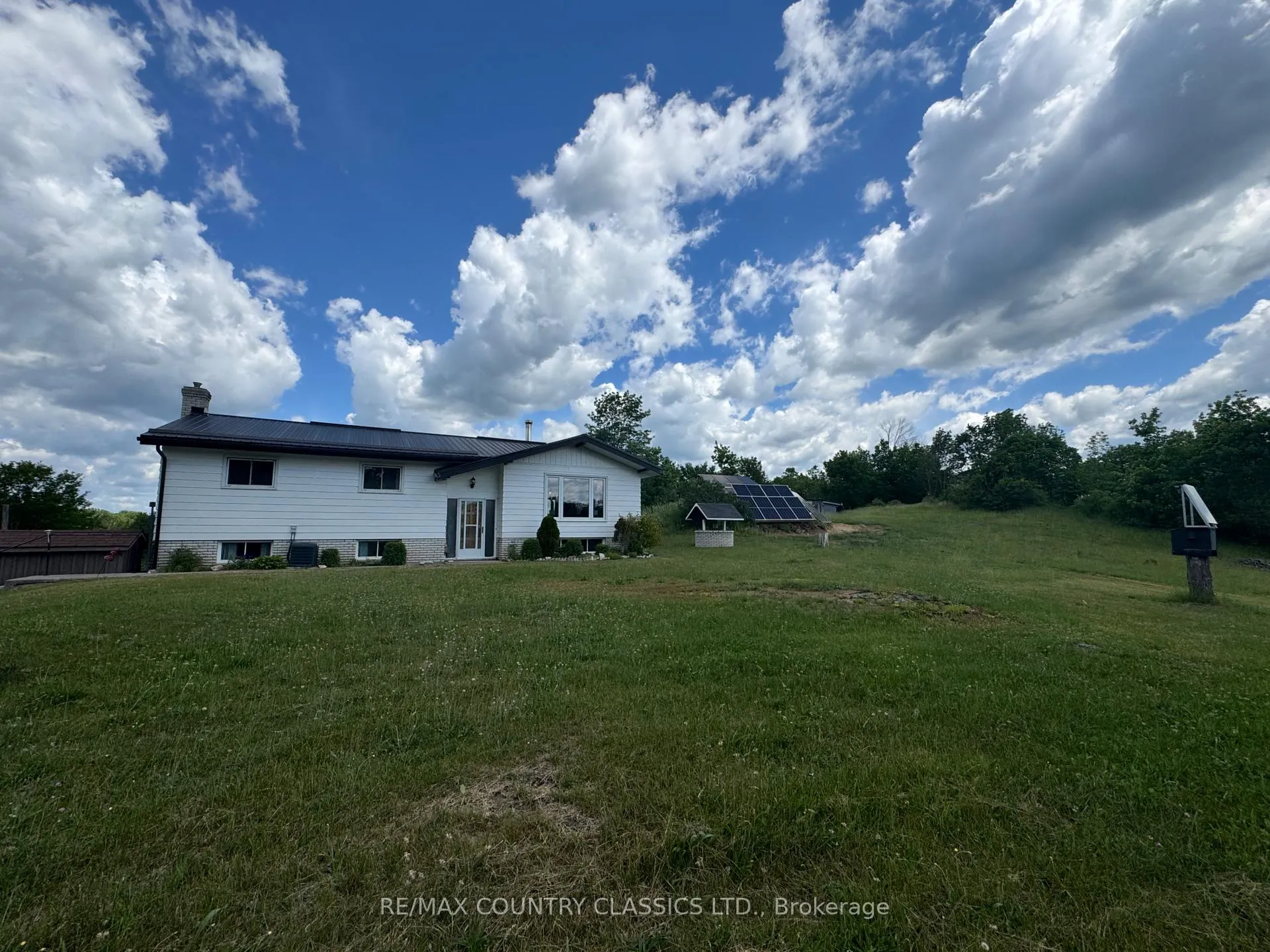 Photo 2 of 18 Soikie Road, Tweed, Elzevir (Twp) — HOMEH