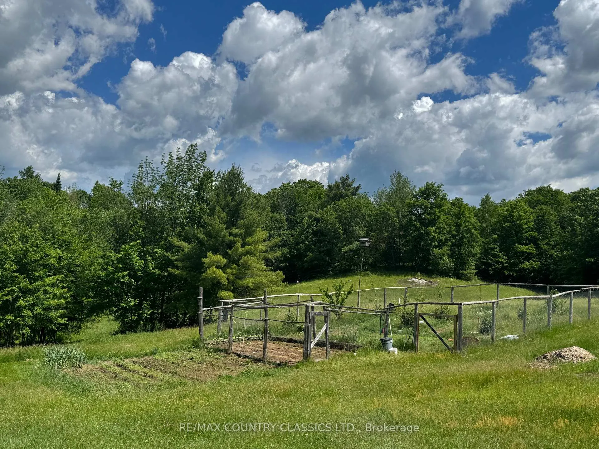 Photo 30 of 18 Soikie Road, Tweed, Elzevir (Twp) — HOMEH