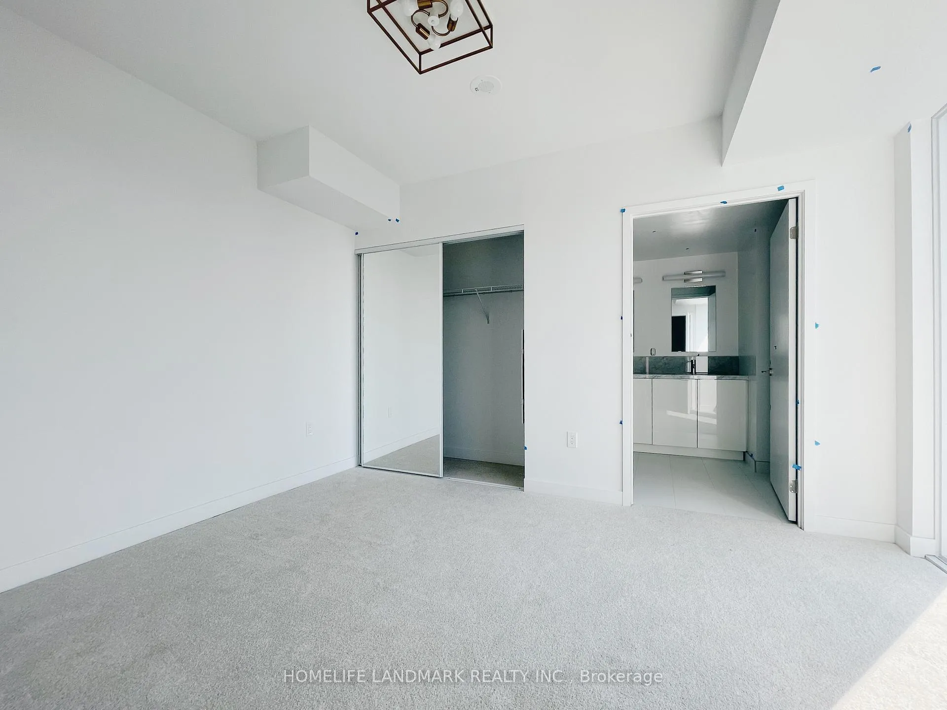 Photo 4 of Unit 2009, 238 Simcoe Street, Toronto, Kensington-Chinatown — HOMEH