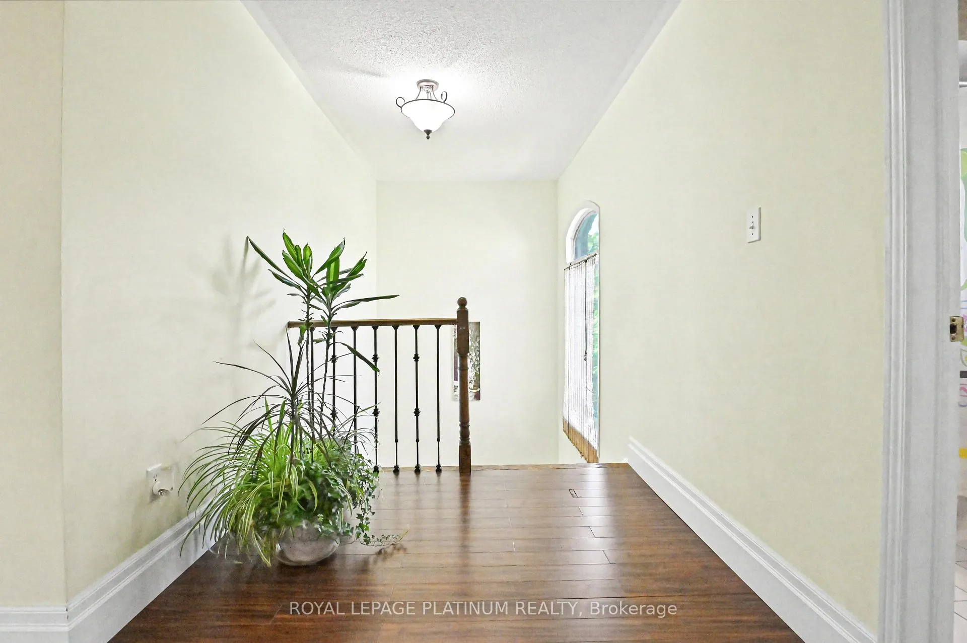 Photo 13 of 2128 Stillmeadow Road, Oakville, Westmount — HOMEH