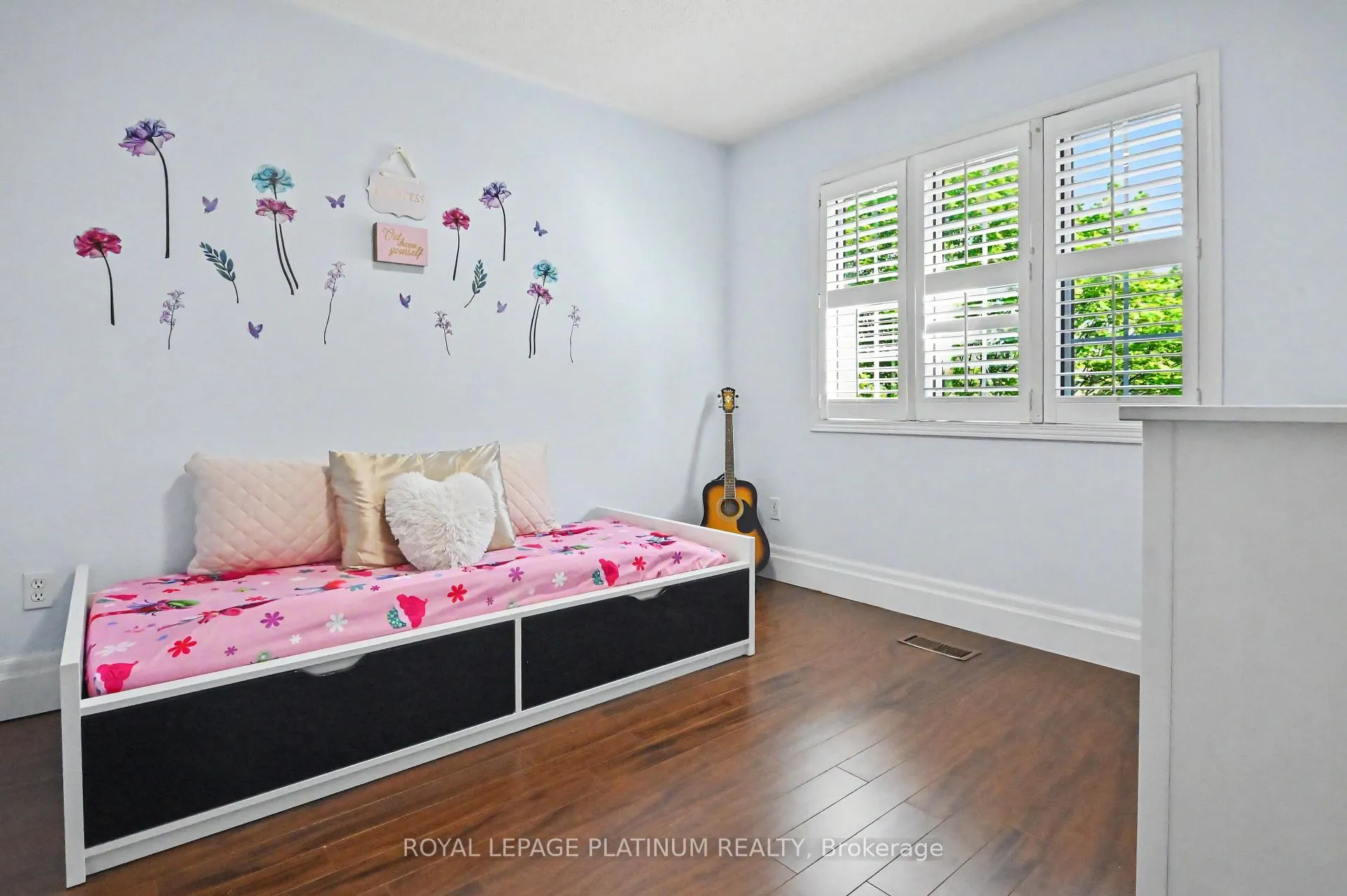 Photo 19 of 2128 Stillmeadow Road, Oakville, Westmount — HOMEH