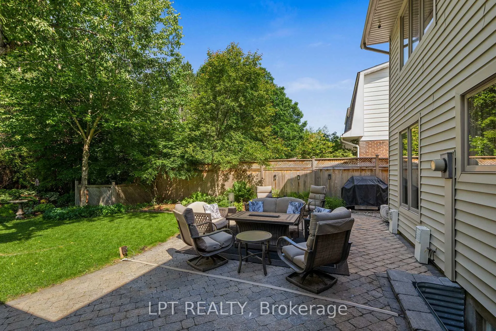 Photo 42 of 38 Glendenning Drive, Ottawa, Arlington Woods — HOMEH