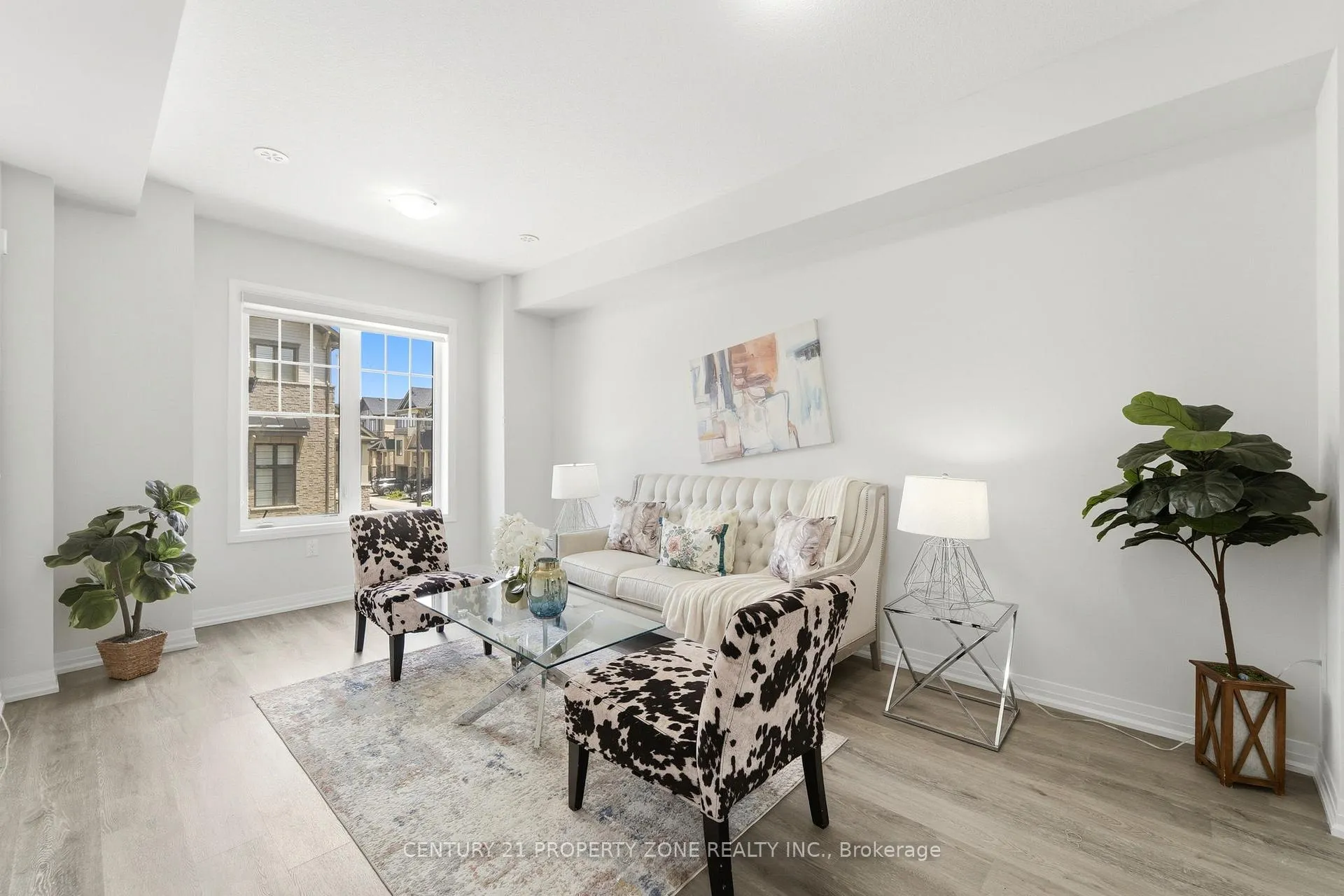 Photo 6 of Unit 36, 185 Bedrock Drive, Hamilton, Stoney Creek Mountain — HOMEH
