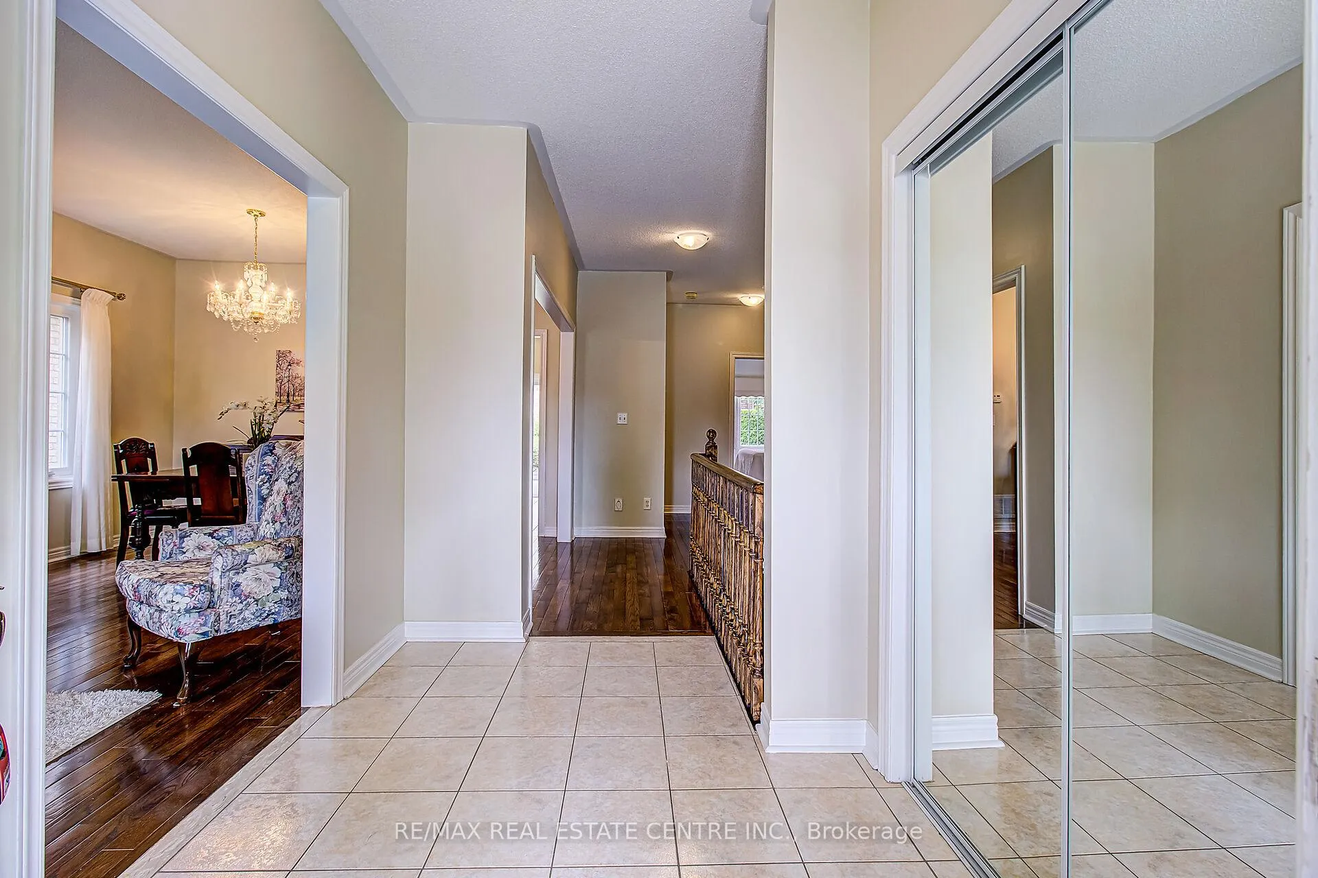 Photo 4 of 17 Golf Links Drive, Brampton, Sandringham-Wellington — HOMEH