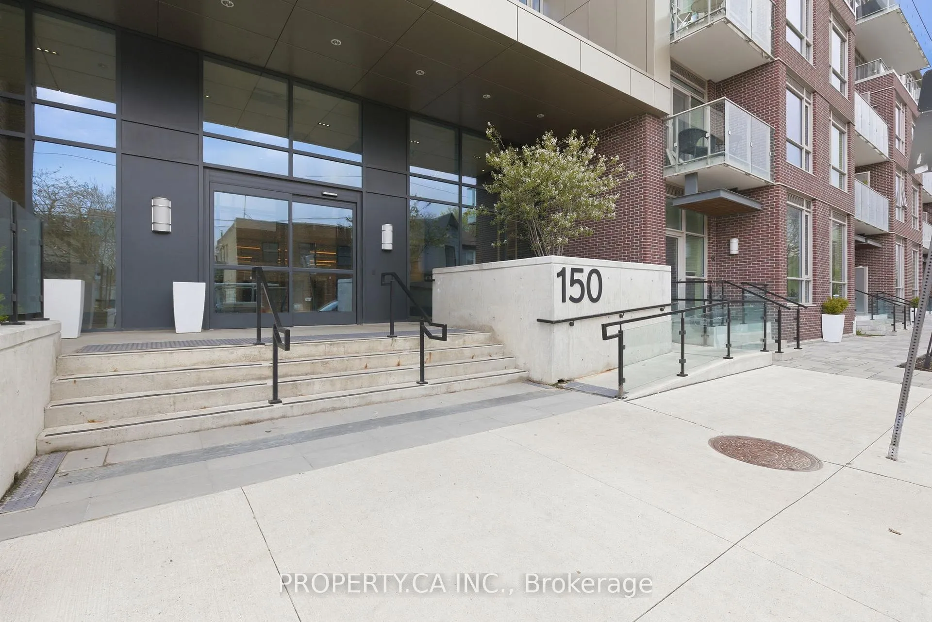 Photo 2 of Unit 719, 150 Logan Avenue, Toronto, South Riverdale — HOMEH