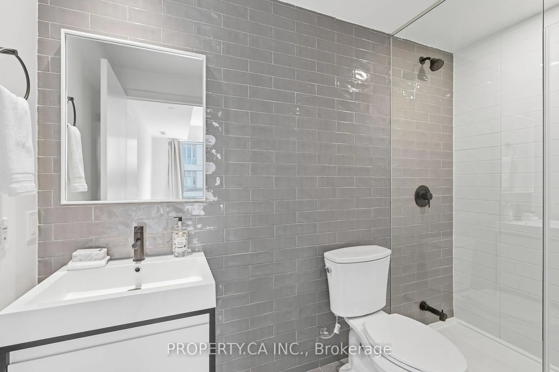 Photo 13 of Unit 719, 150 Logan Avenue, Toronto, South Riverdale — HOMEH