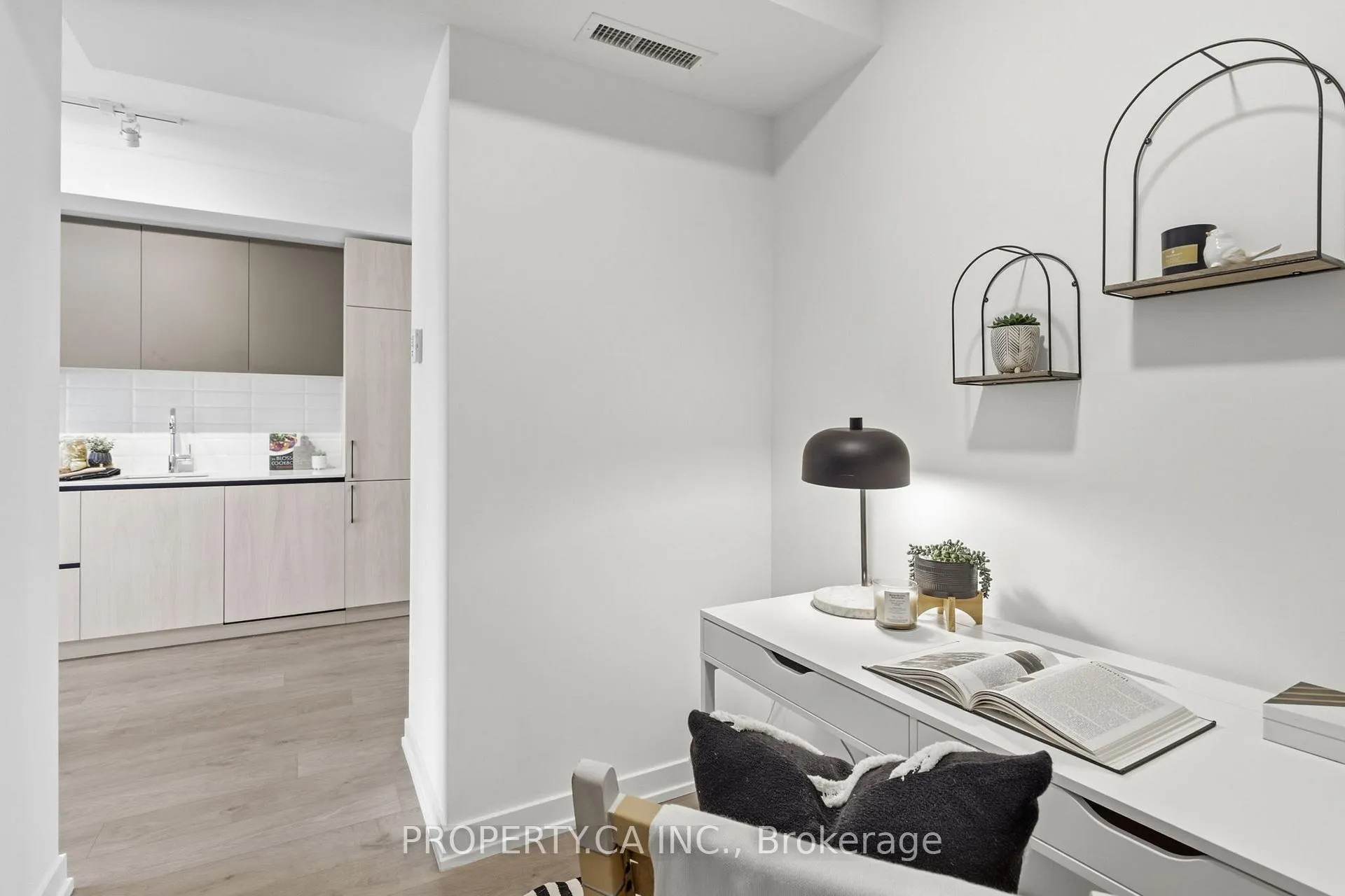 Photo 16 of Unit 719, 150 Logan Avenue, Toronto, South Riverdale — HOMEH