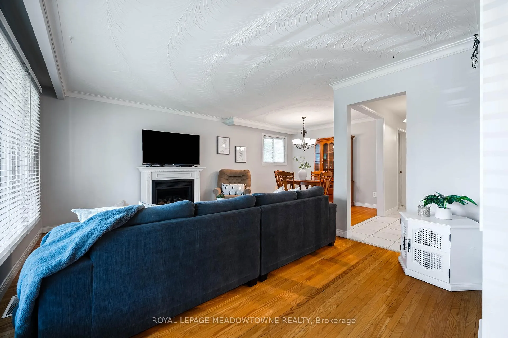 Photo 8 of 28 Algoma Drive, Guelph, Victoria North — HOMEH