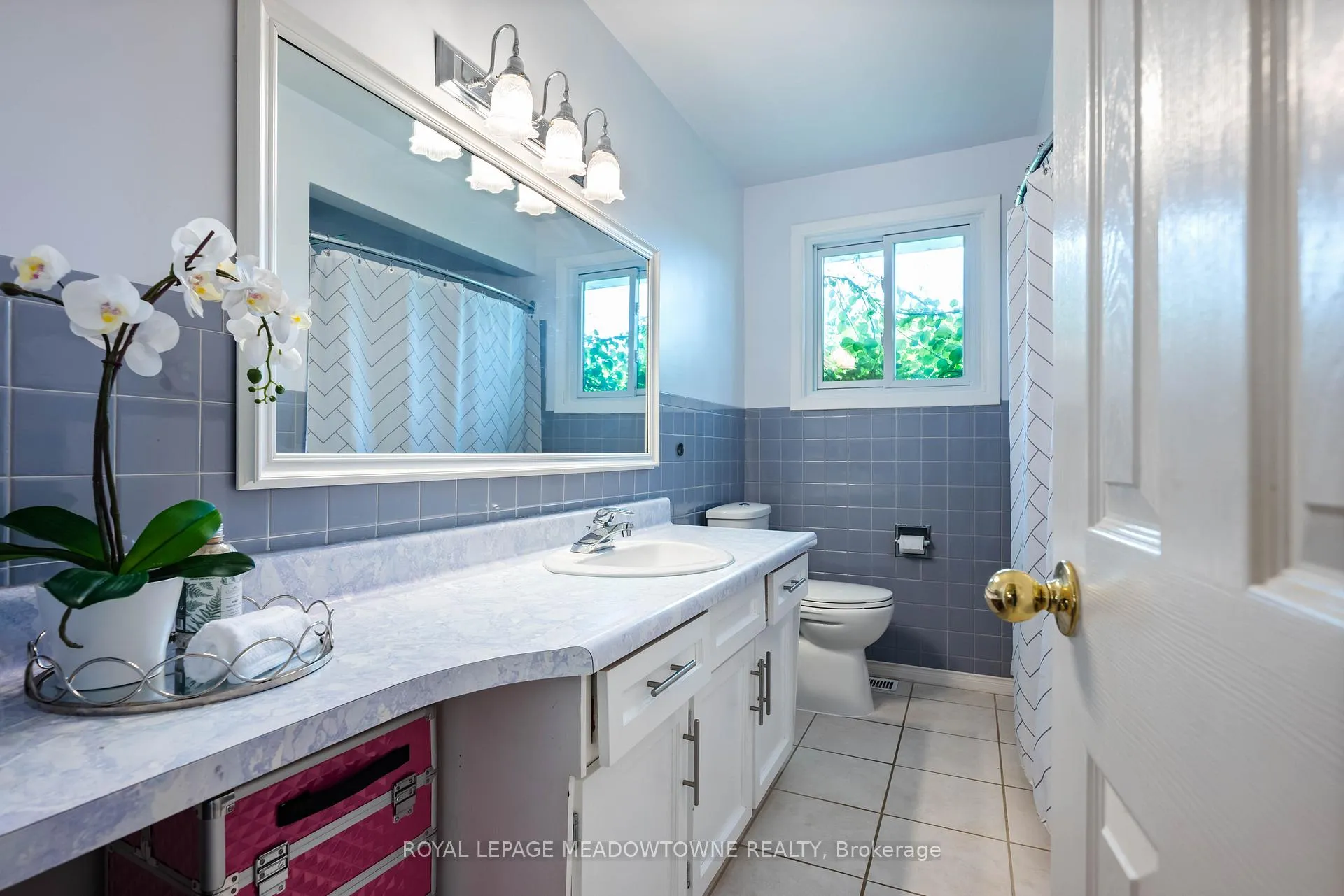 Photo 26 of 28 Algoma Drive, Guelph, Victoria North — HOMEH