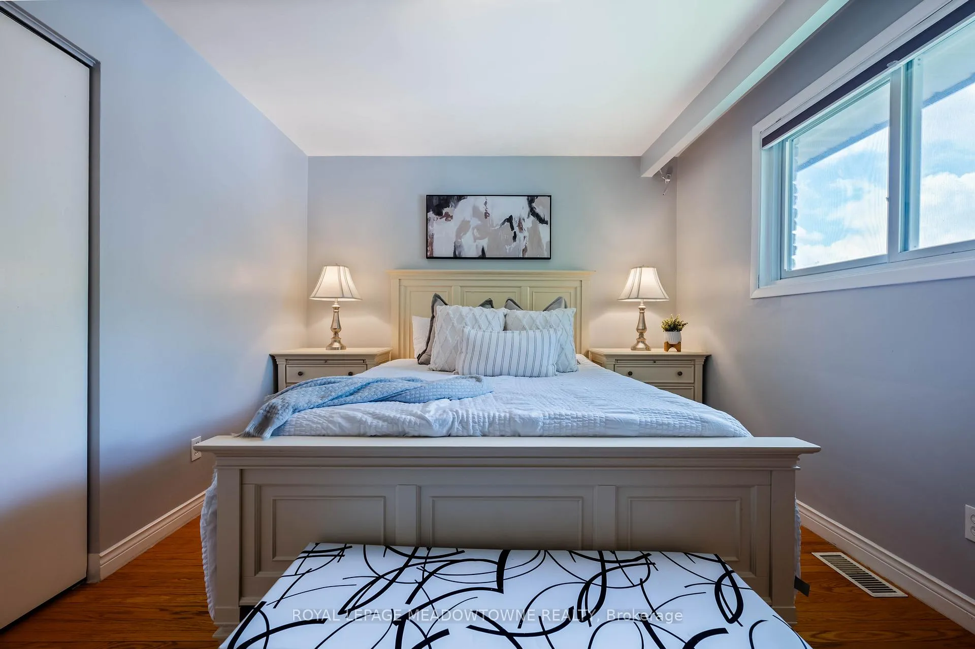 Photo 33 of 28 Algoma Drive, Guelph, Victoria North — HOMEH