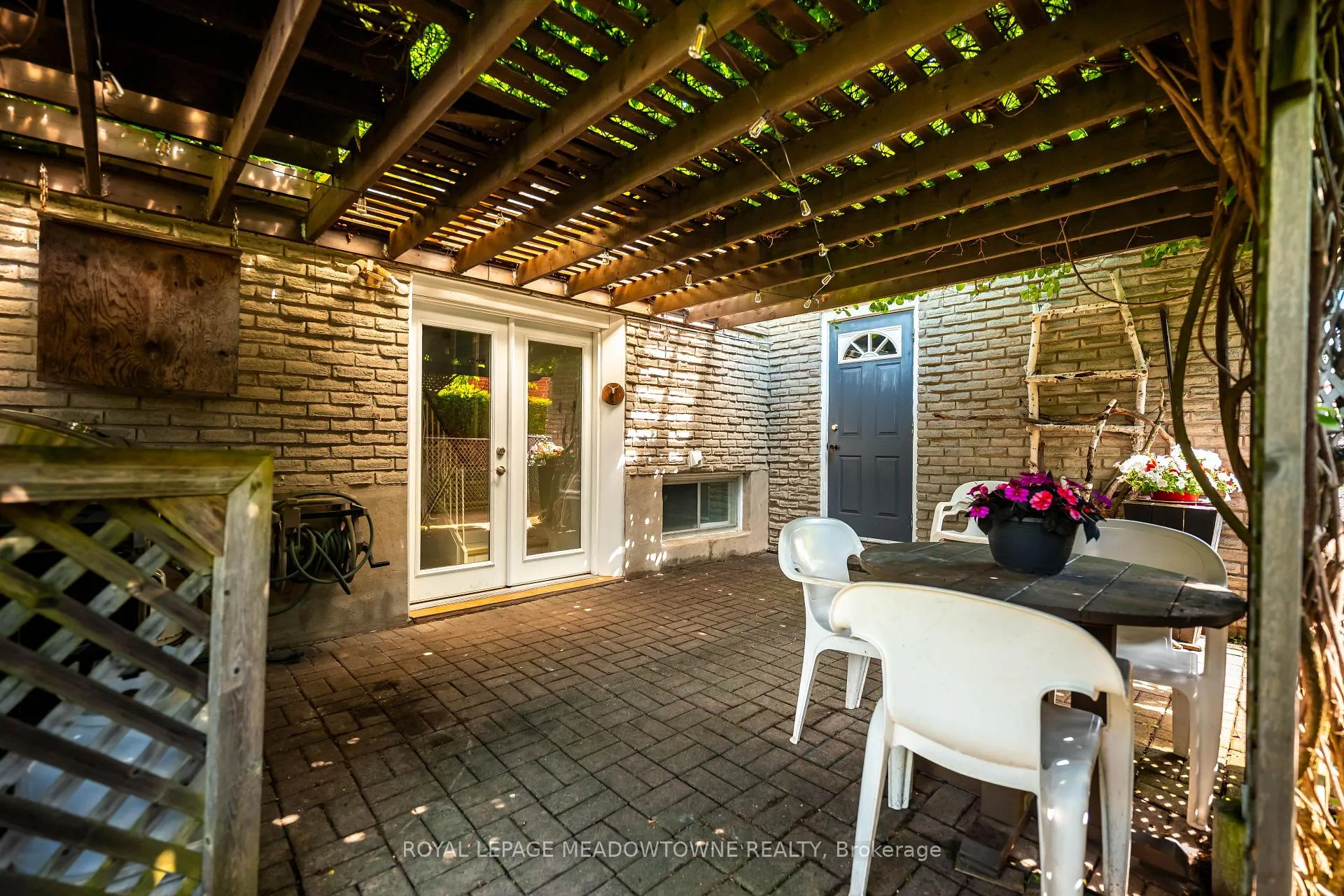 Photo 47 of 28 Algoma Drive, Guelph, Victoria North — HOMEH