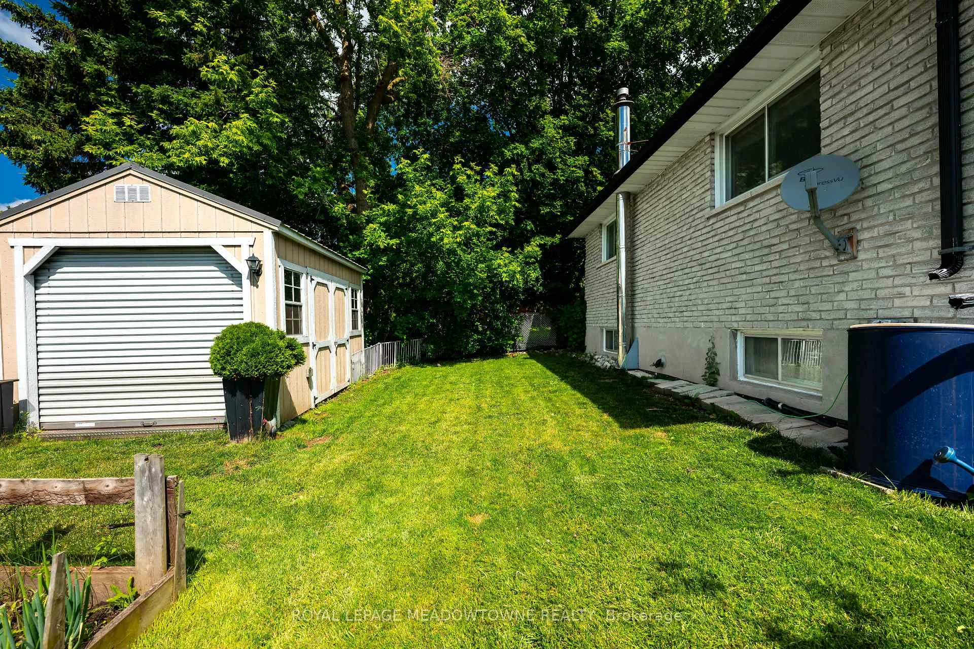 Photo 49 of 28 Algoma Drive, Guelph, Victoria North — HOMEH