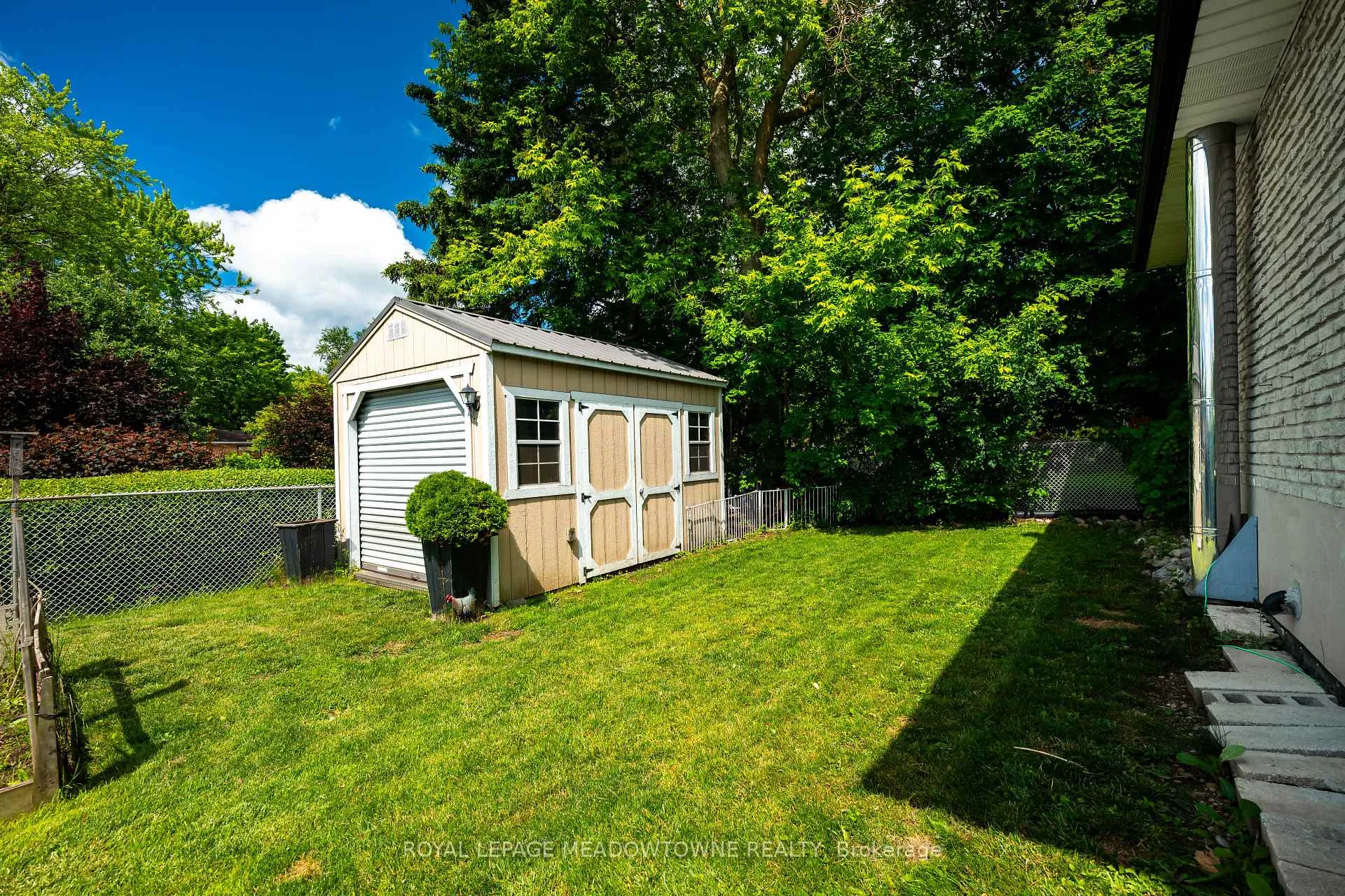 Photo 50 of 28 Algoma Drive, Guelph, Victoria North — HOMEH