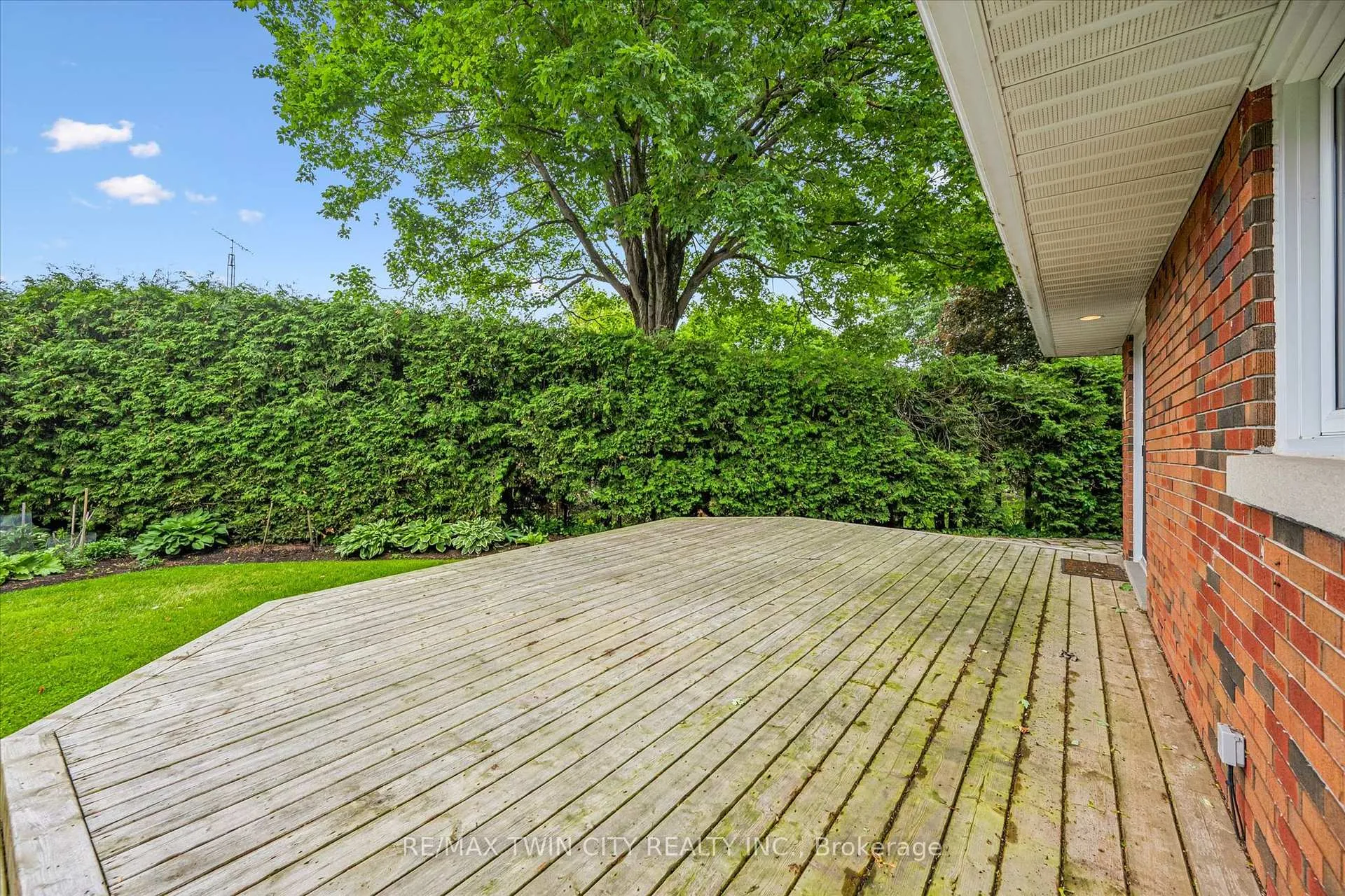 Photo 37 of 885 Winston Boulevard, North Perth, Listowel — HOMEH