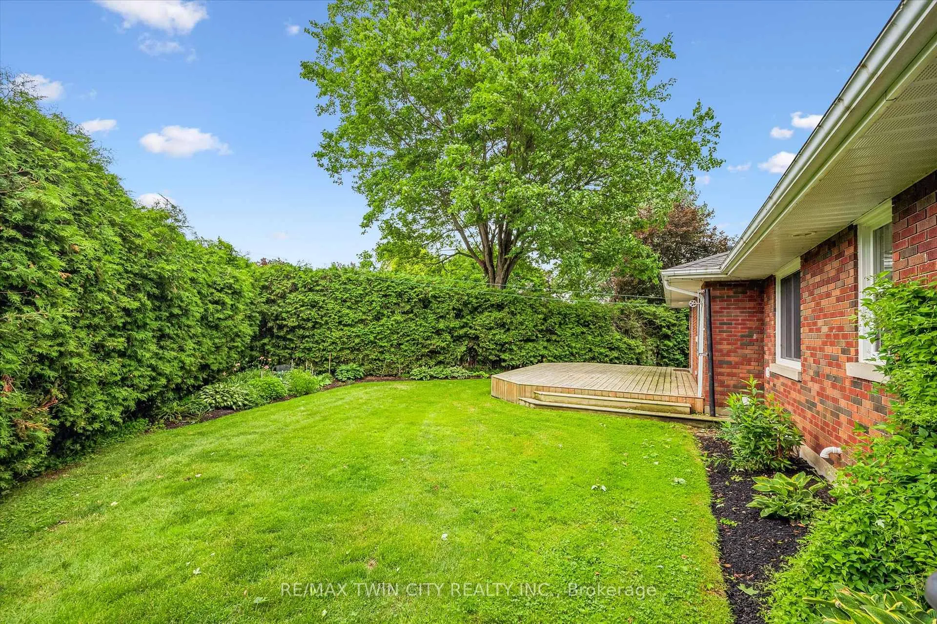 Photo 38 of 885 Winston Boulevard, North Perth, Listowel — HOMEH