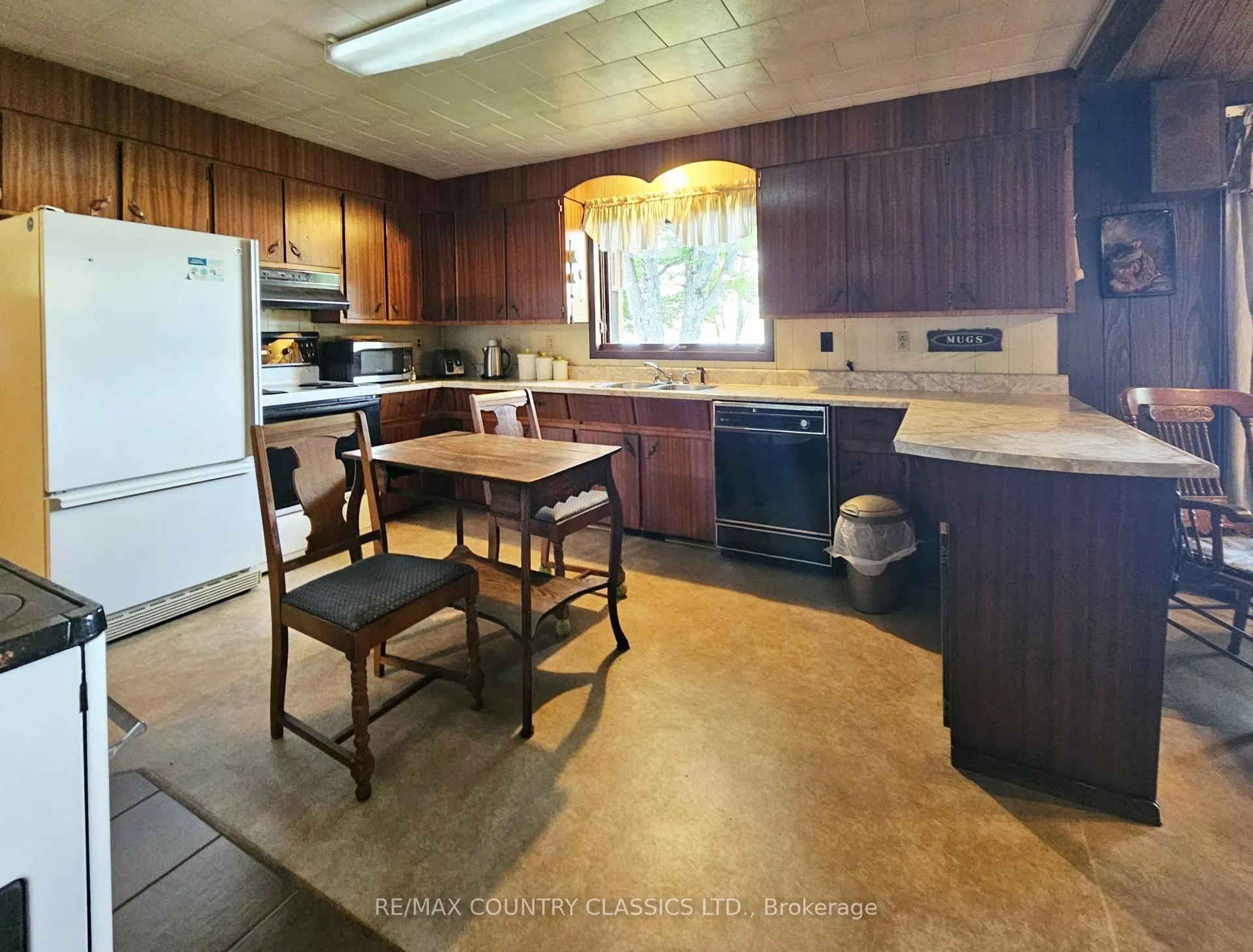 Photo 9 of 107 Maika Road, Madawaska Valley, Madawaska Valley — HOMEH