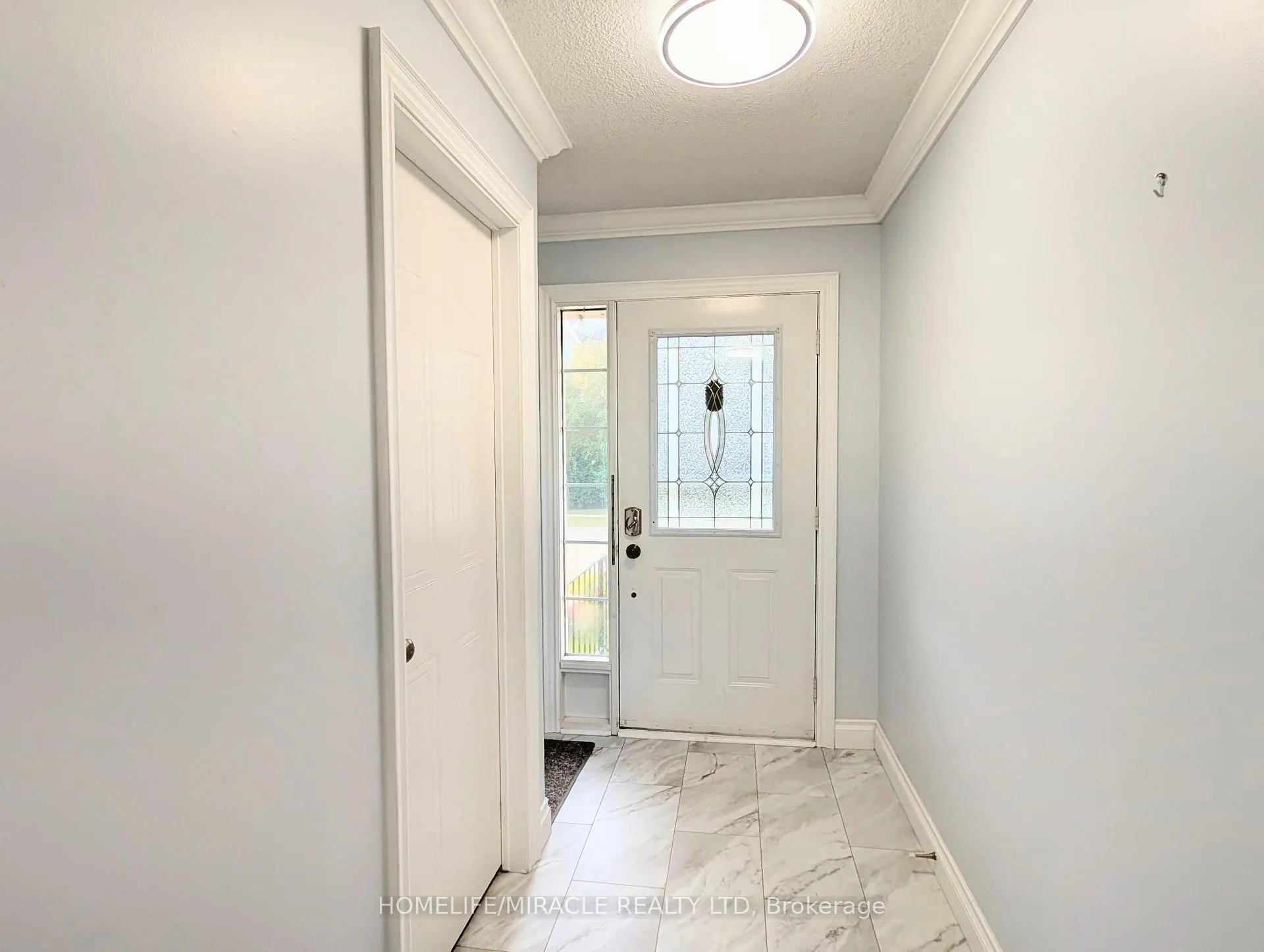 Photo 2 of 19 Wallace Drive, Whitby, Pringle Creek — HOMEH