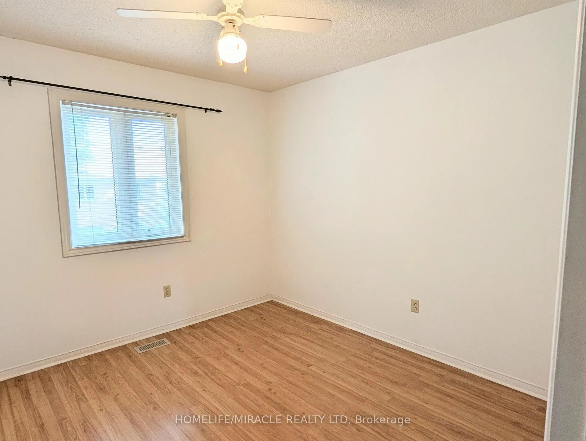 Photo 12 of 19 Wallace Drive, Whitby, Pringle Creek — HOMEH