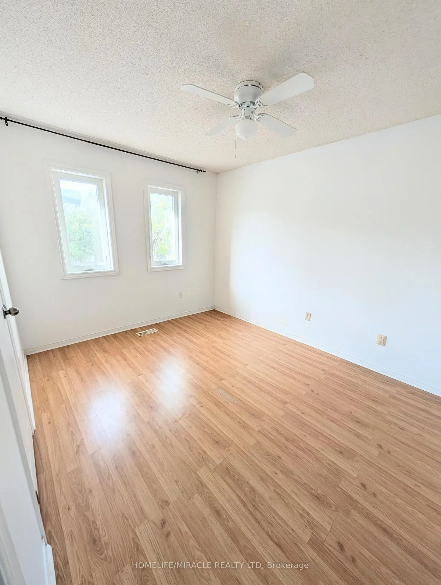 Photo 19 of 19 Wallace Drive, Whitby, Pringle Creek — HOMEH