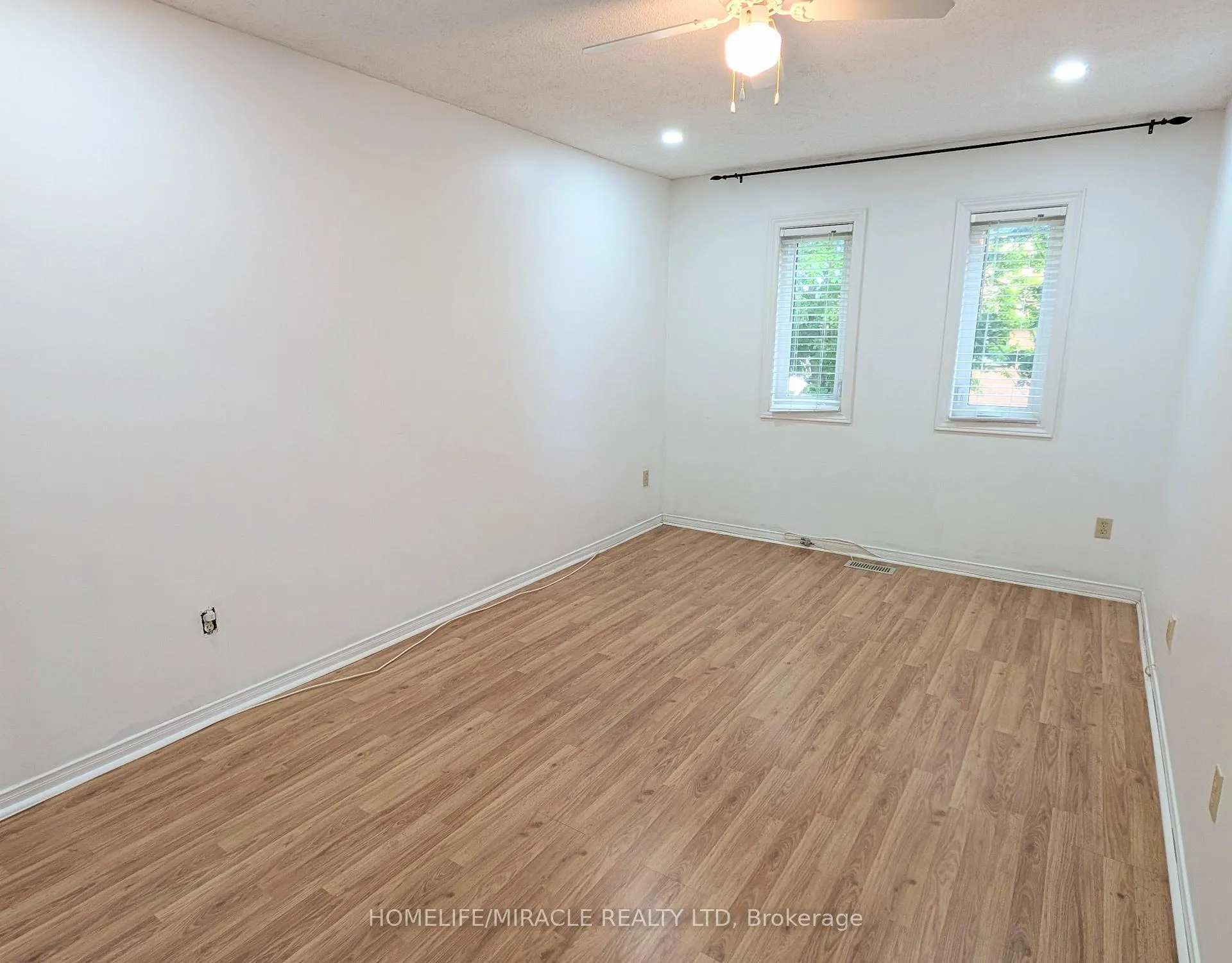 Photo 22 of 19 Wallace Drive, Whitby, Pringle Creek — HOMEH