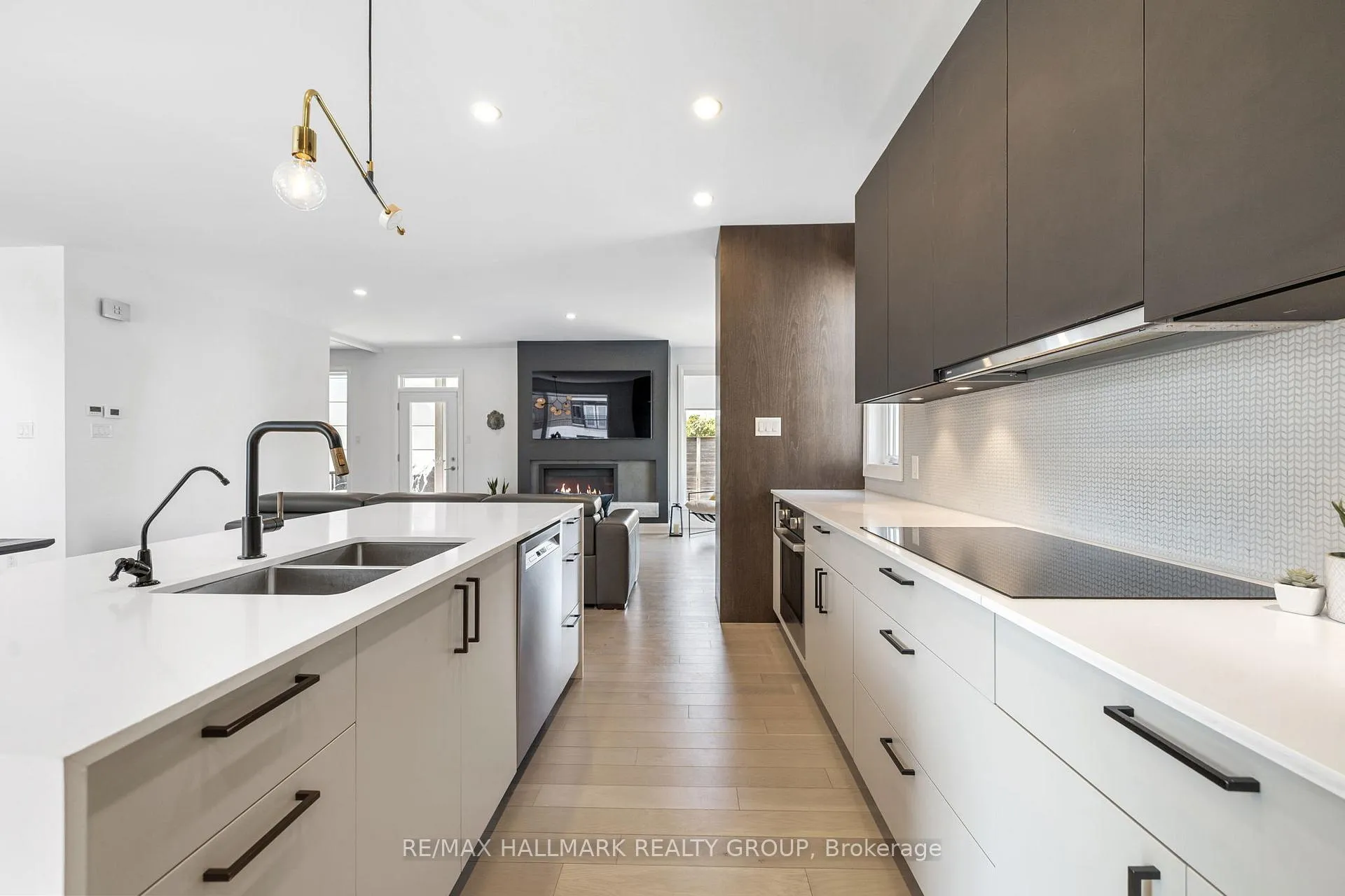 Photo 12 of 101 Tay Street, Ottawa, Westboro West — HOMEH