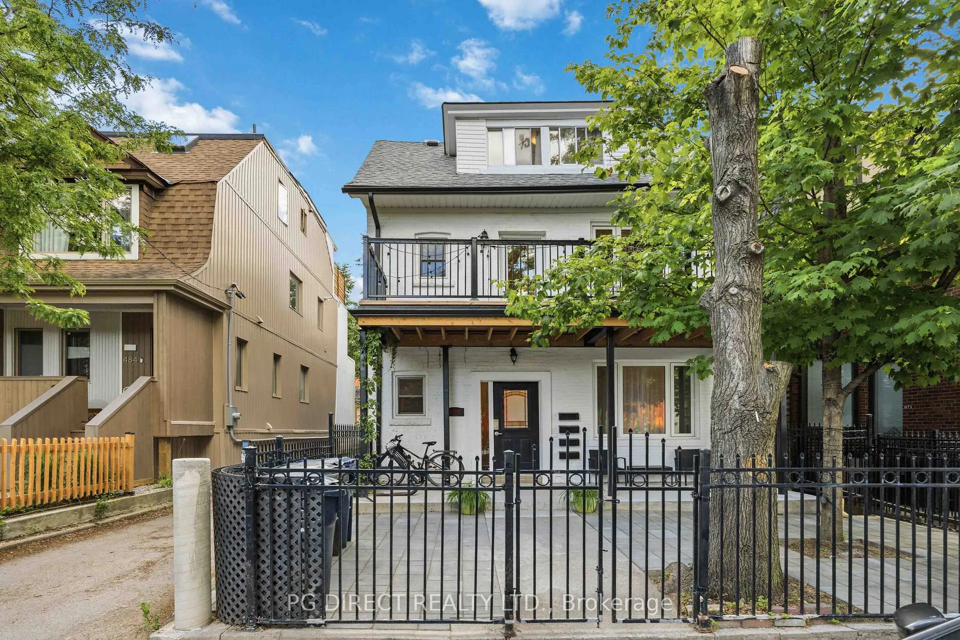 Photo 1 of 486 Montrose Avenue, Toronto, Palmerston-Little Italy — HOMEH