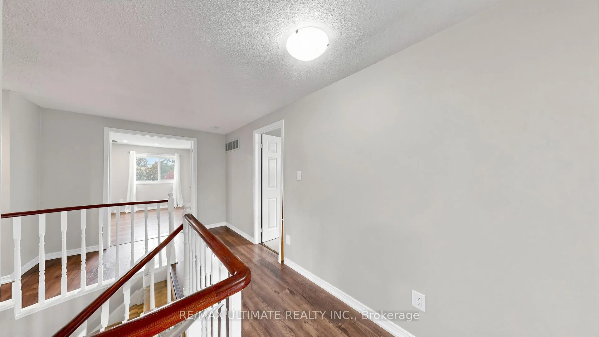 Photo 27 of 499 Lightfoot Place, Pickering, Woodlands — HOMEH