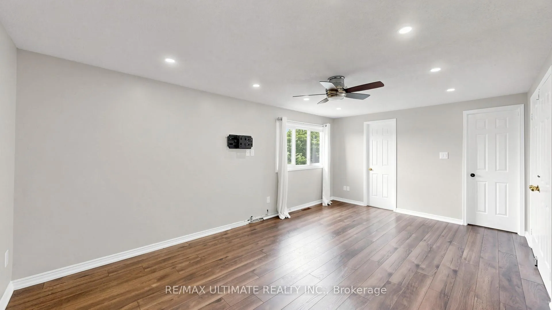 Photo 29 of 499 Lightfoot Place, Pickering, Woodlands — HOMEH