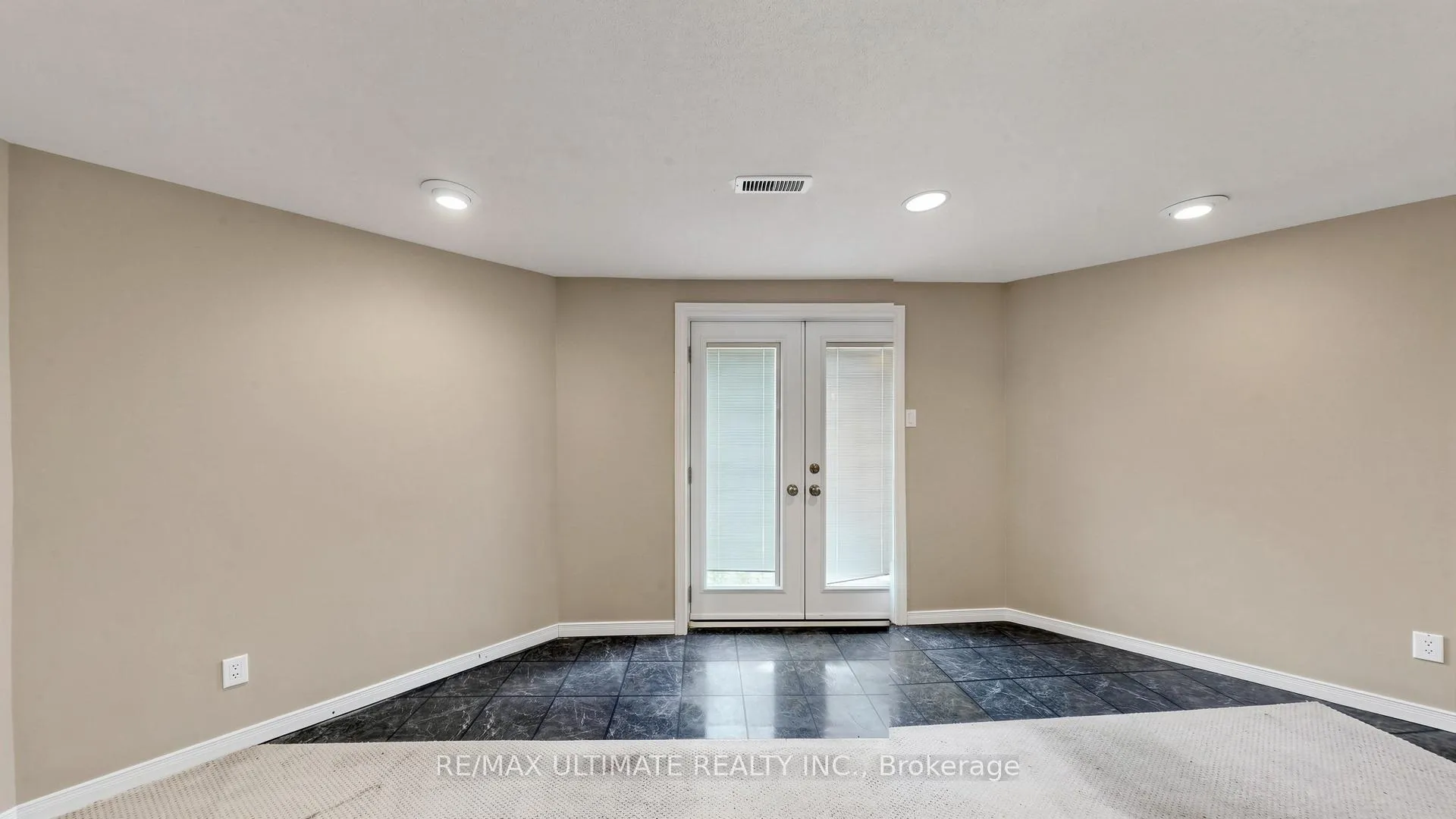 Photo 38 of 499 Lightfoot Place, Pickering, Woodlands — HOMEH