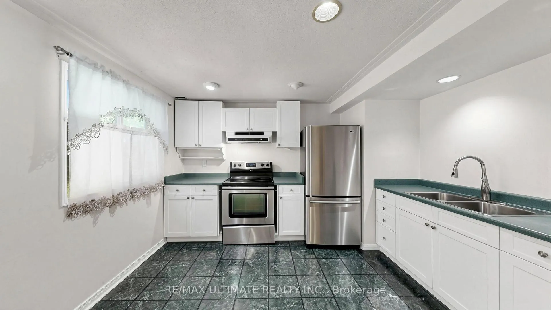 Photo 47 of 499 Lightfoot Place, Pickering, Woodlands — HOMEH